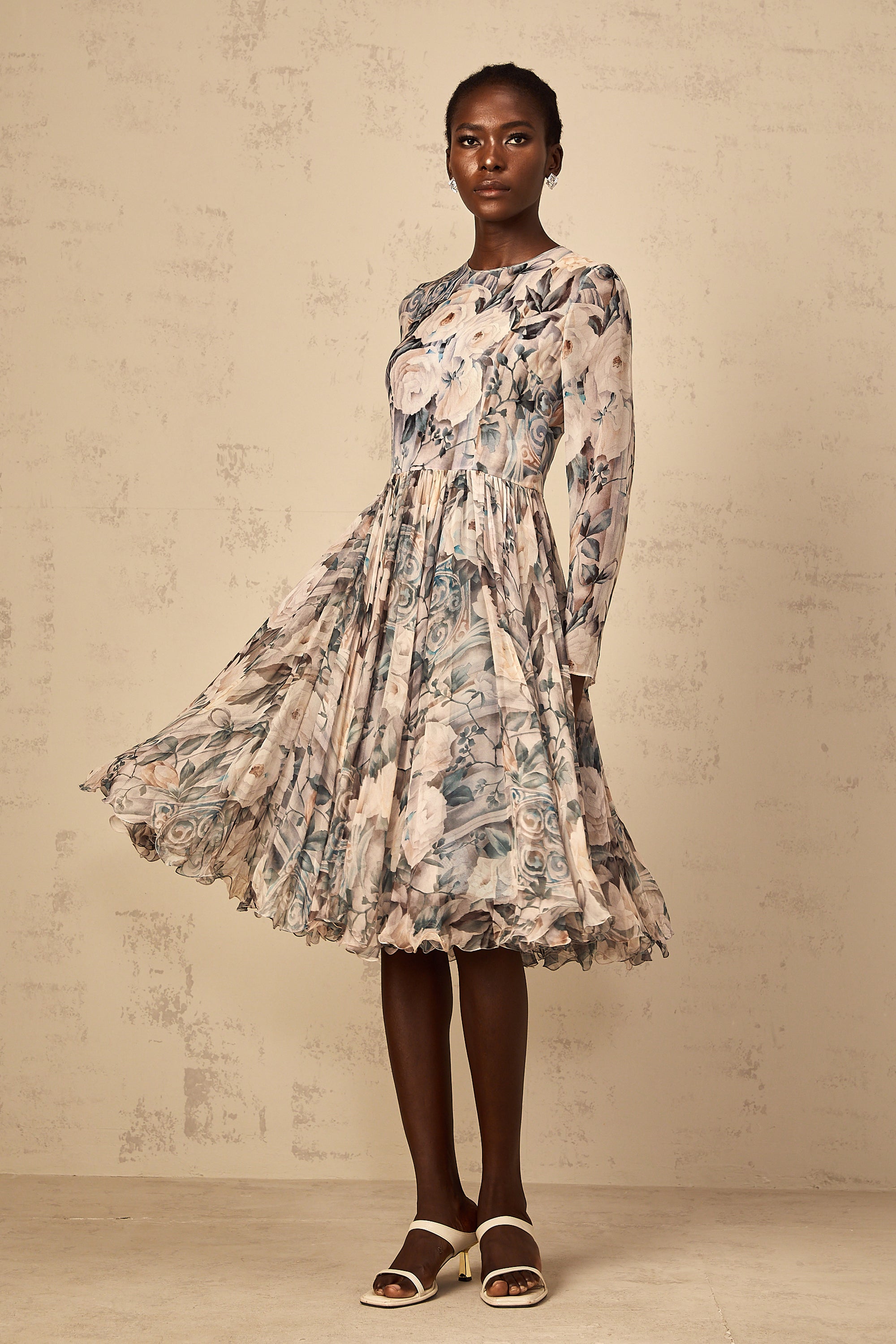 Mélanie Floral Print Pleated Chiffon Midi Dress