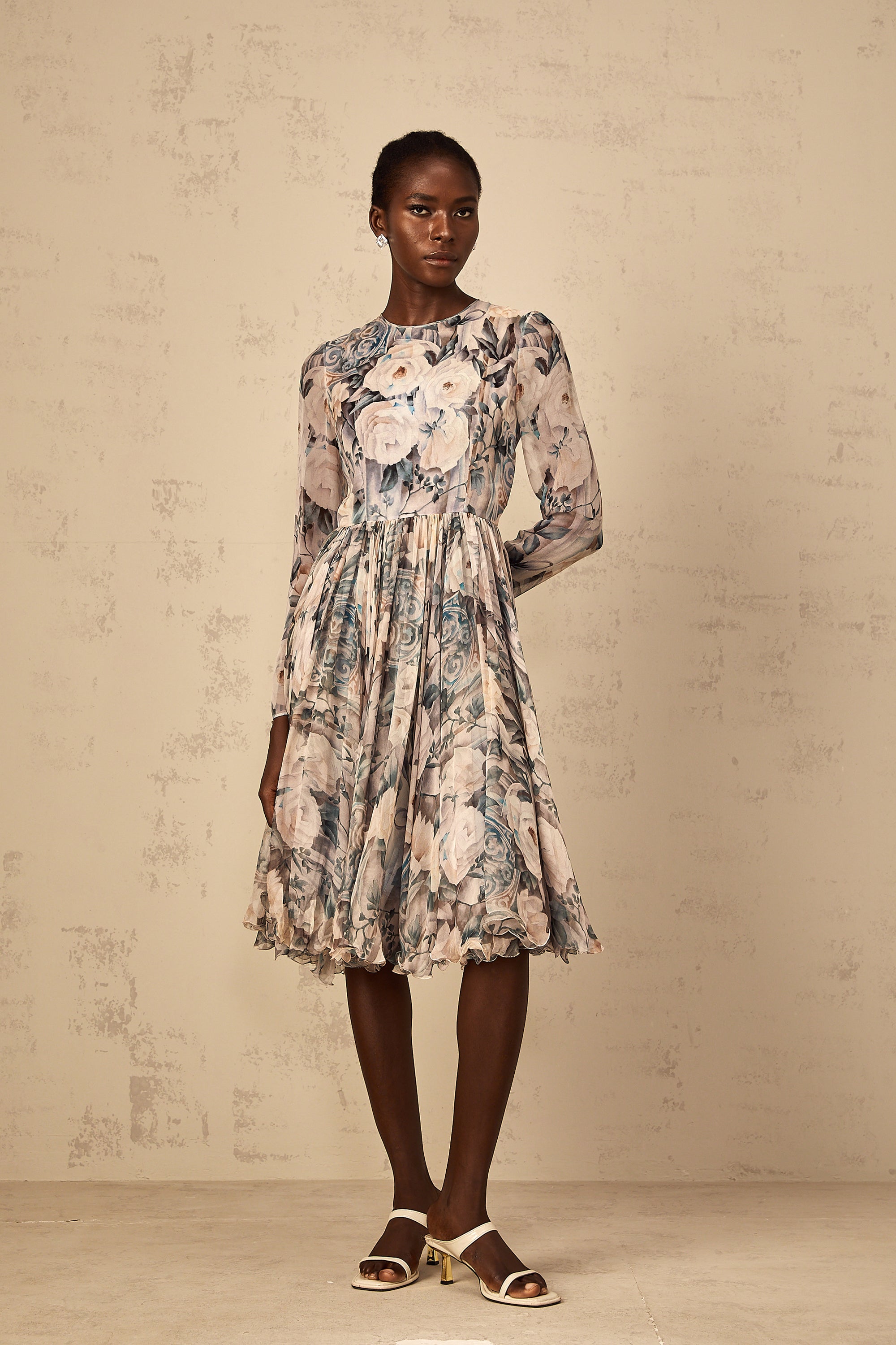 Mélanie Floral Print Pleated Chiffon Midi Dress