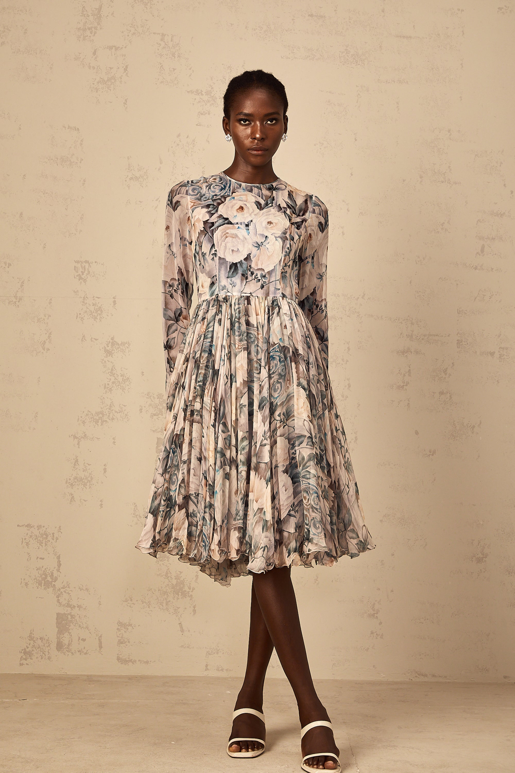 Mélanie Floral Print Pleated Chiffon Midi Dress
