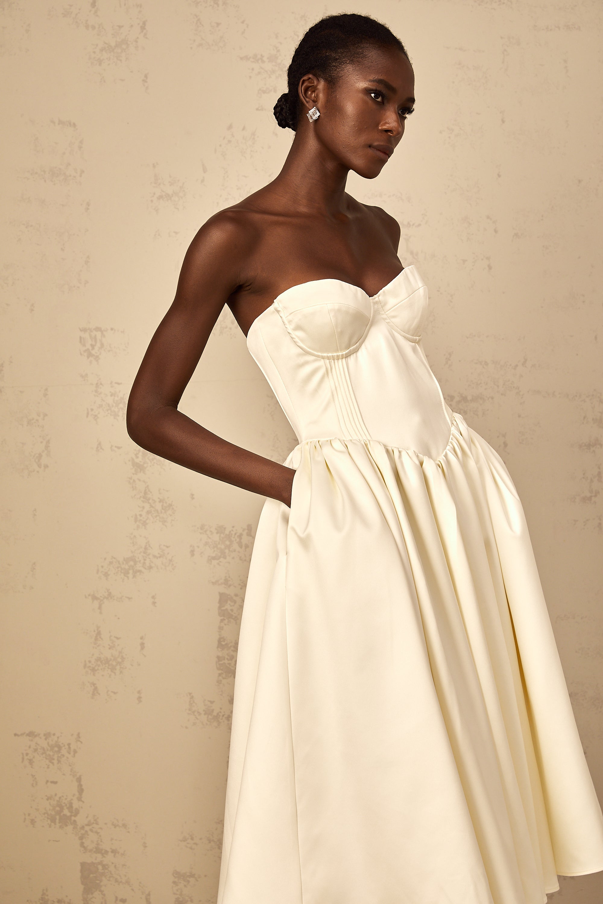 Noor White Off-Shoulder Shirred Midi Dress