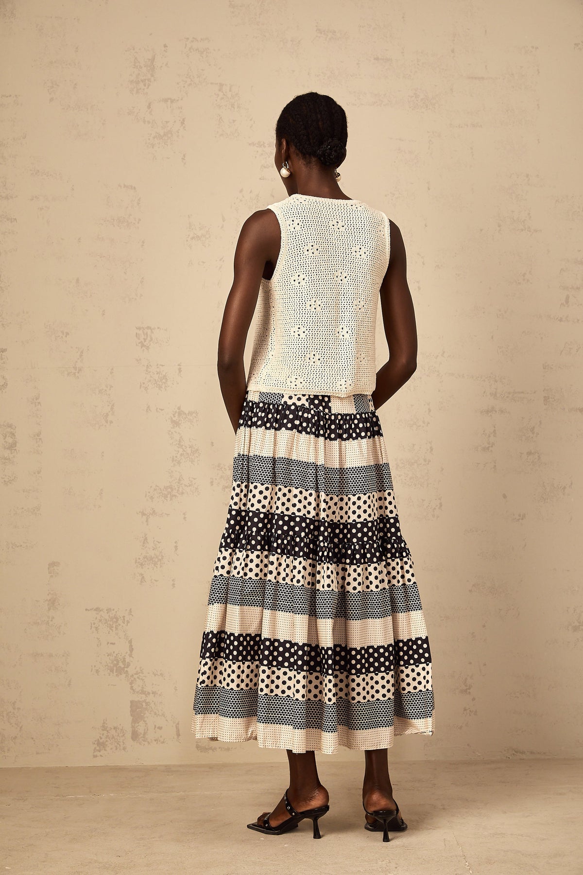 Joséphine crochet-knit open-front tank top