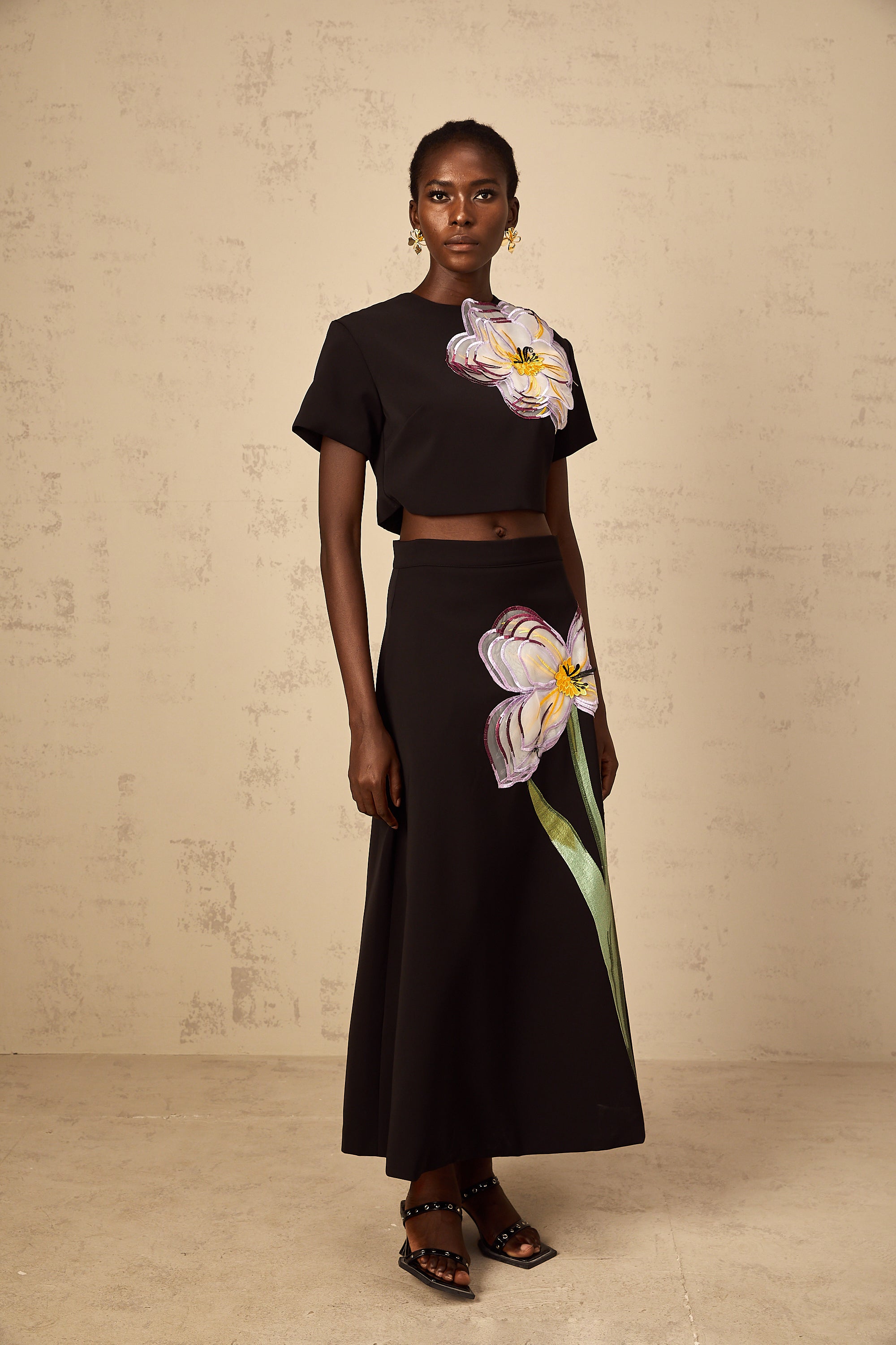 Irène Black Sequin Floral Embroidered Matching Set