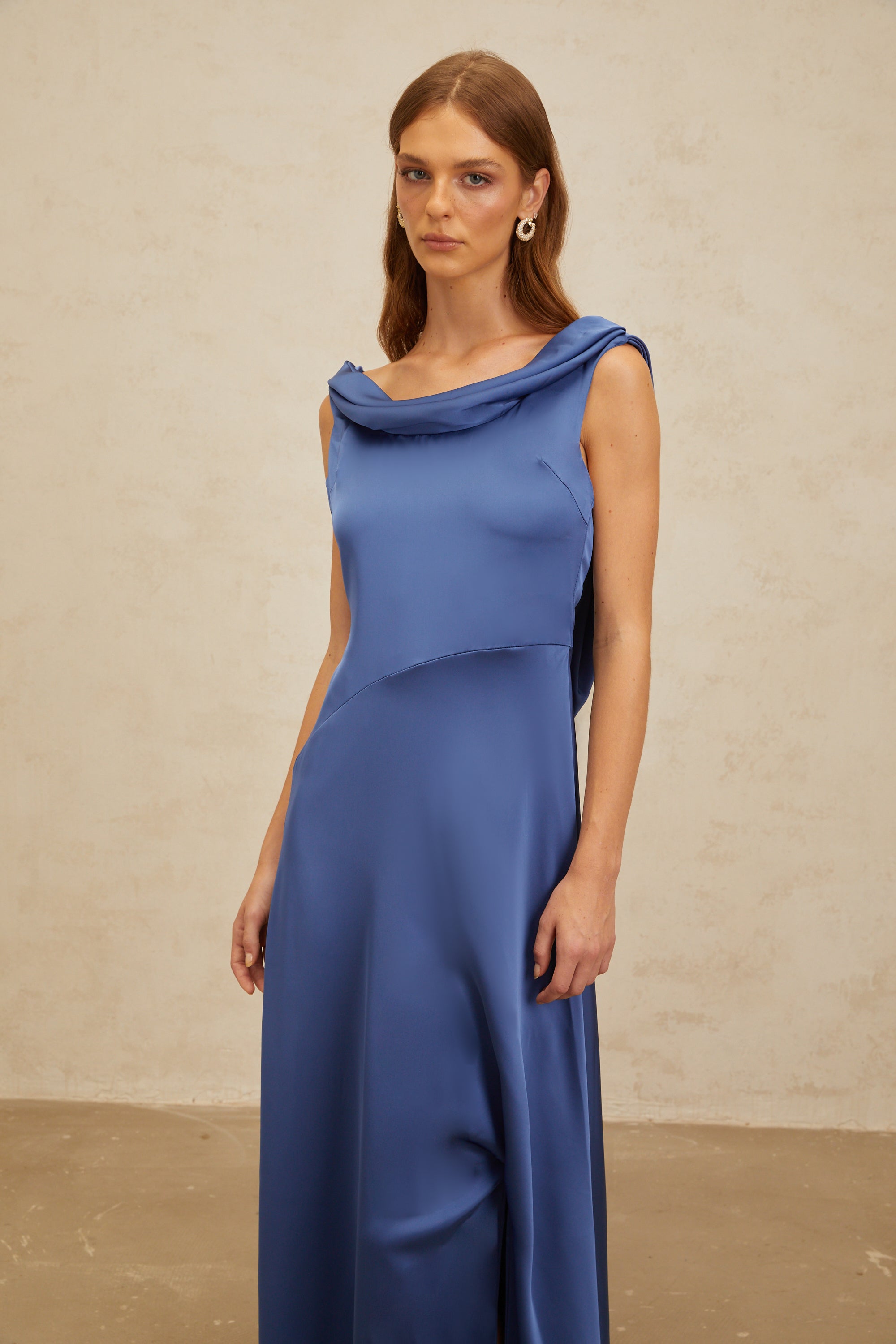 Éliane Sapphire Open-Back Satin Maxi Dress