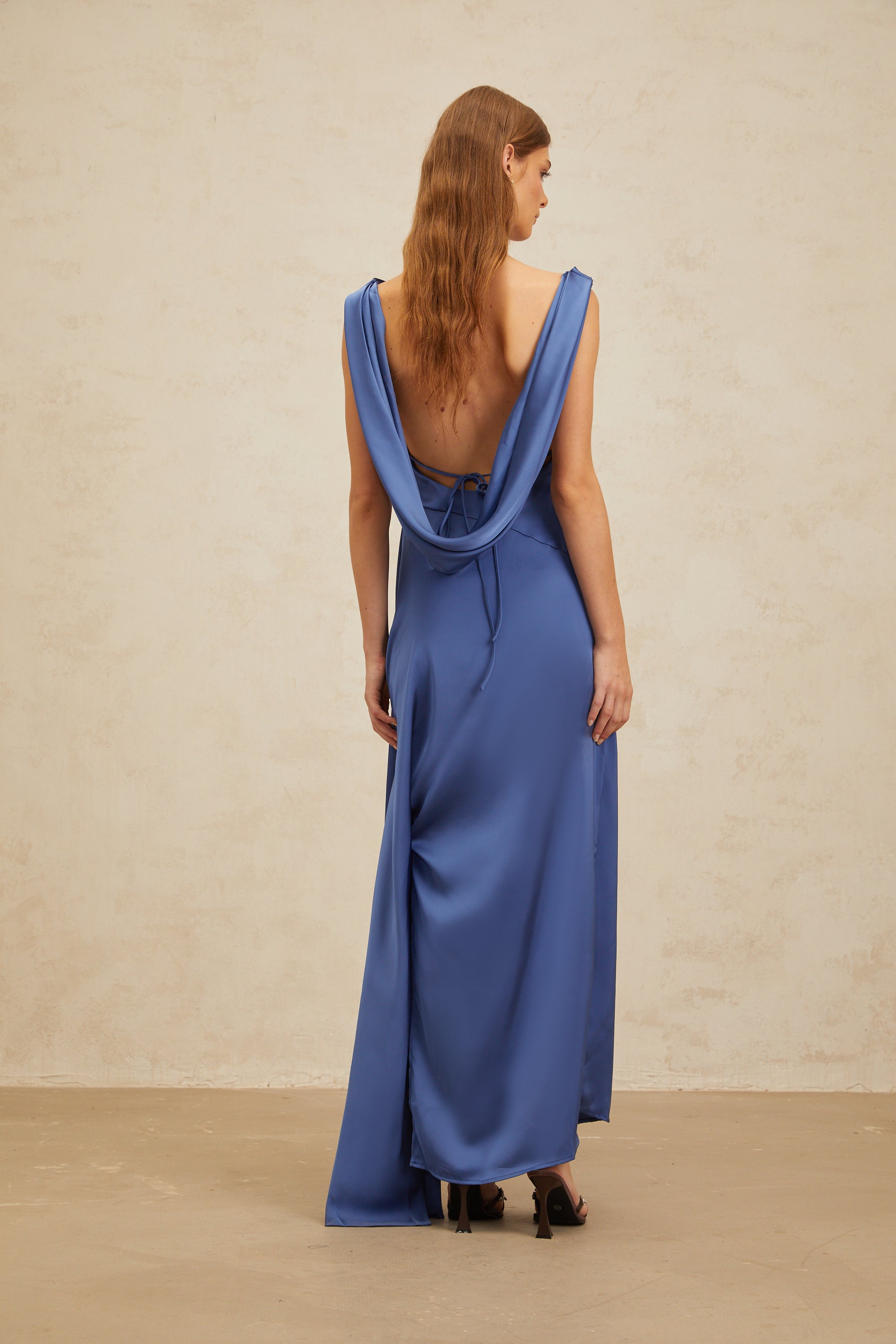 Éliane Sapphire Open-Back Satin Maxi Dress