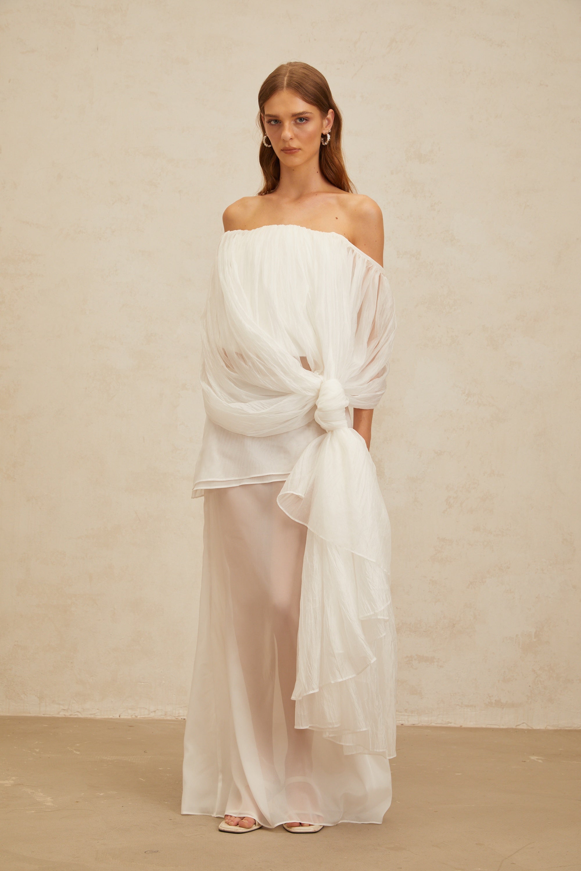 Lison White Asymmetrical Tulle Matching Set
