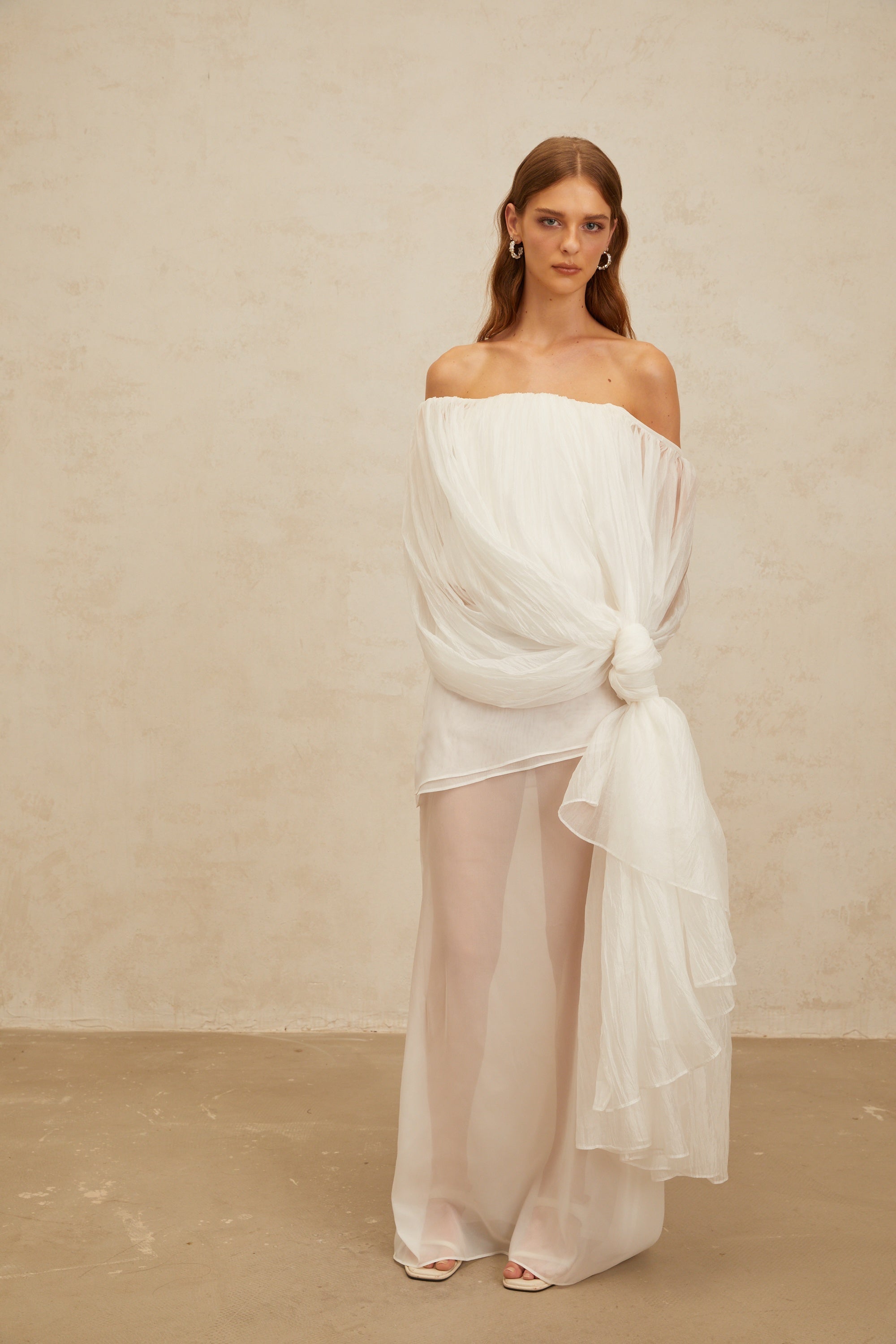Lison White Asymmetrical Tulle Matching Set