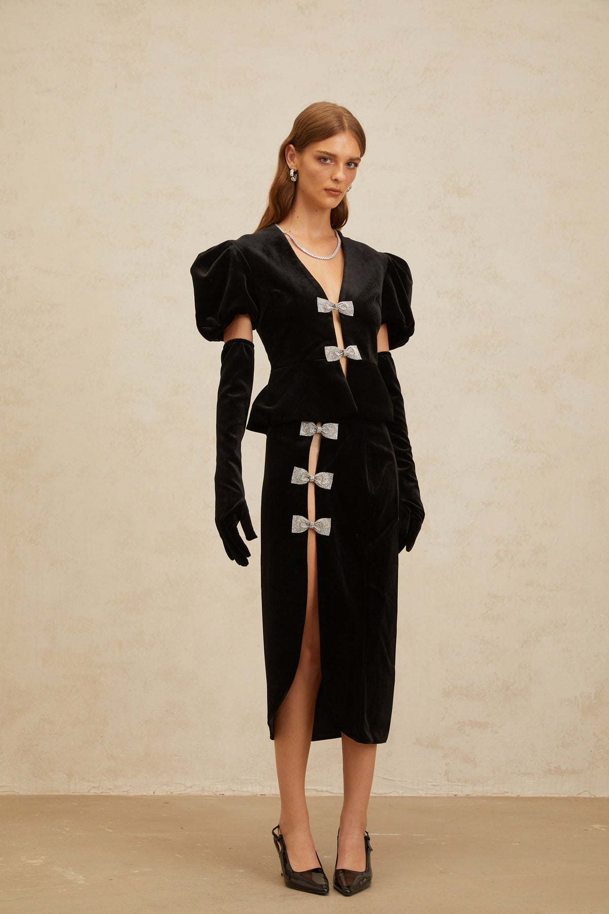 Adèle Black Bowknot Cut-Out Velvet Top & Skirt Matching Set