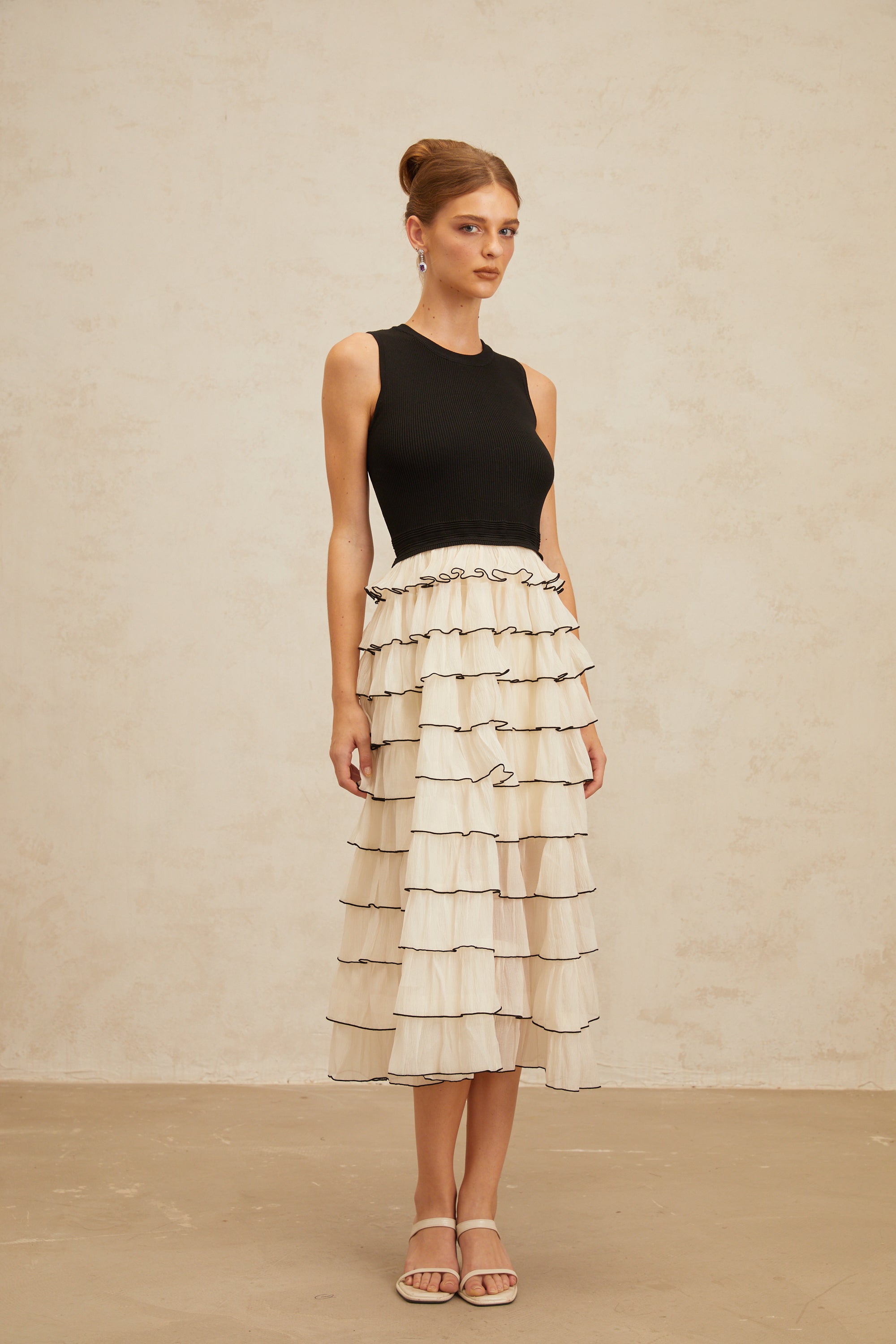 Anouk Contrast Color Tiered Panelled Midi Dress