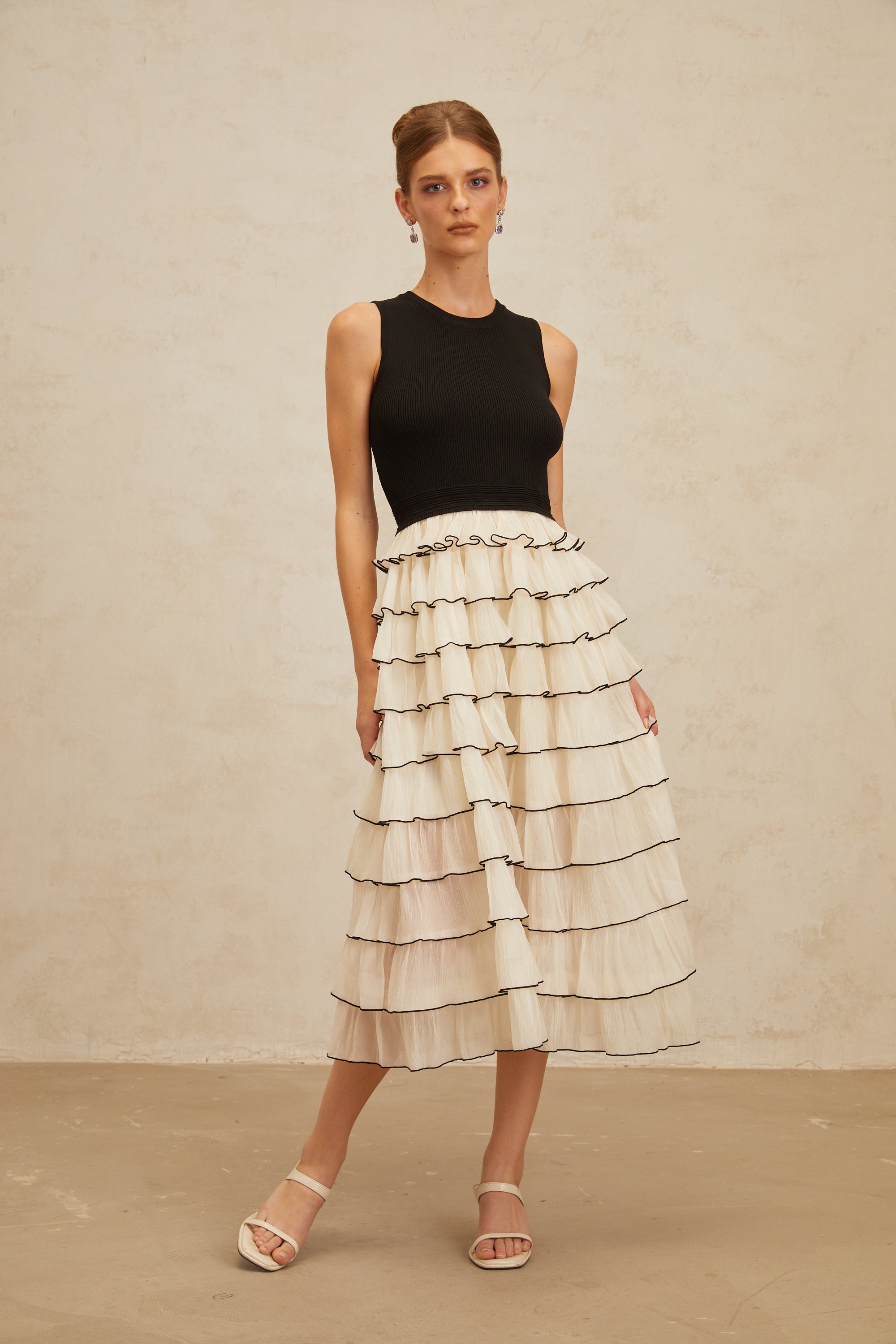 Anouk Contrast Color Tiered Panelled Midi Dress