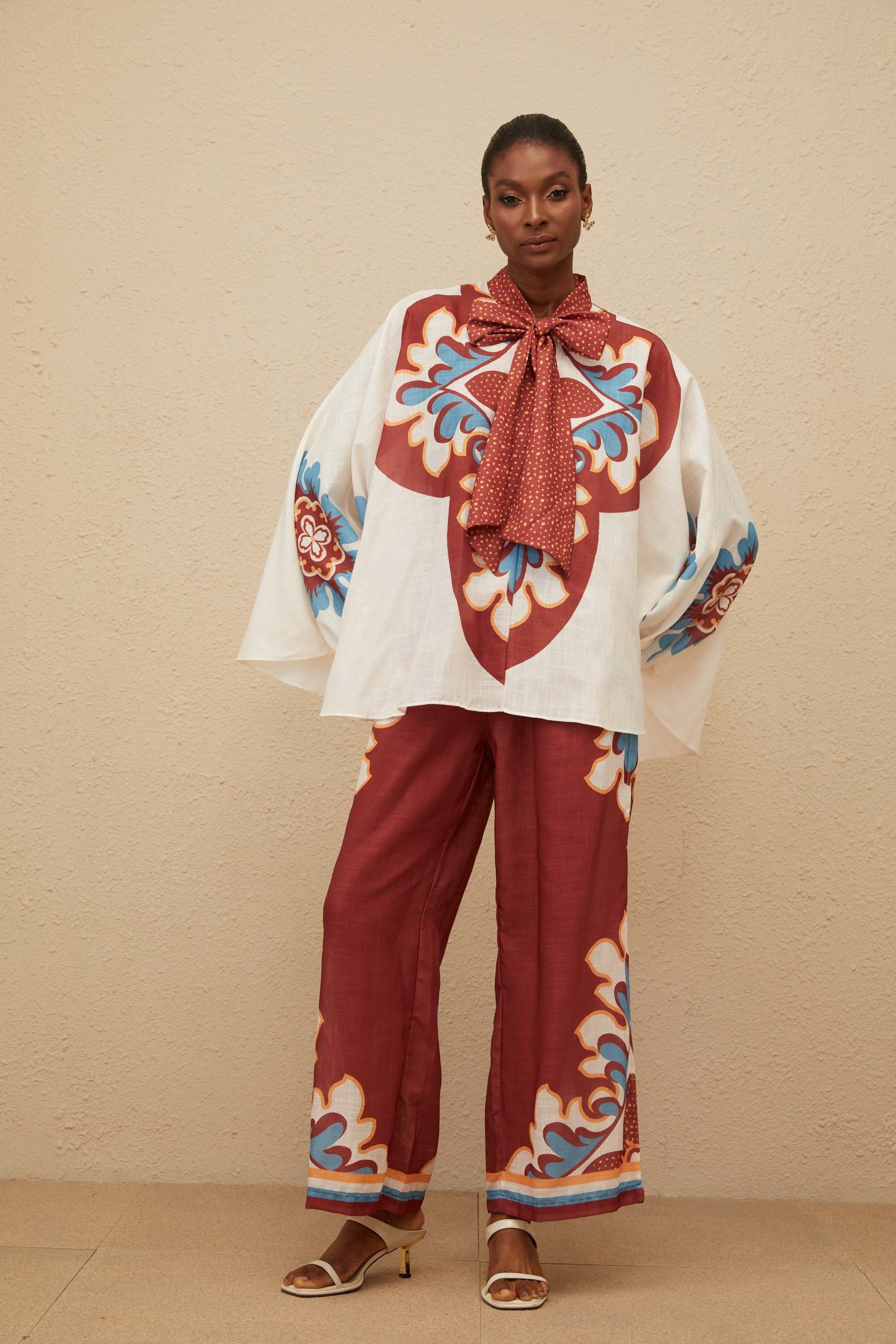 Énigmatique Brown Graphic Print Blouse & Trousers Co-ord