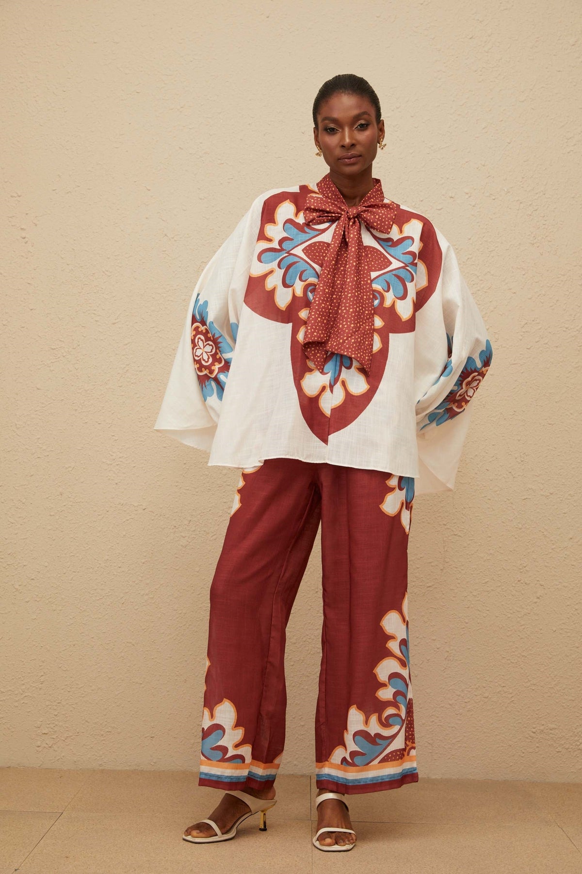 Énigmatique Brown Graphic Print Blouse & Trousers Co-ord