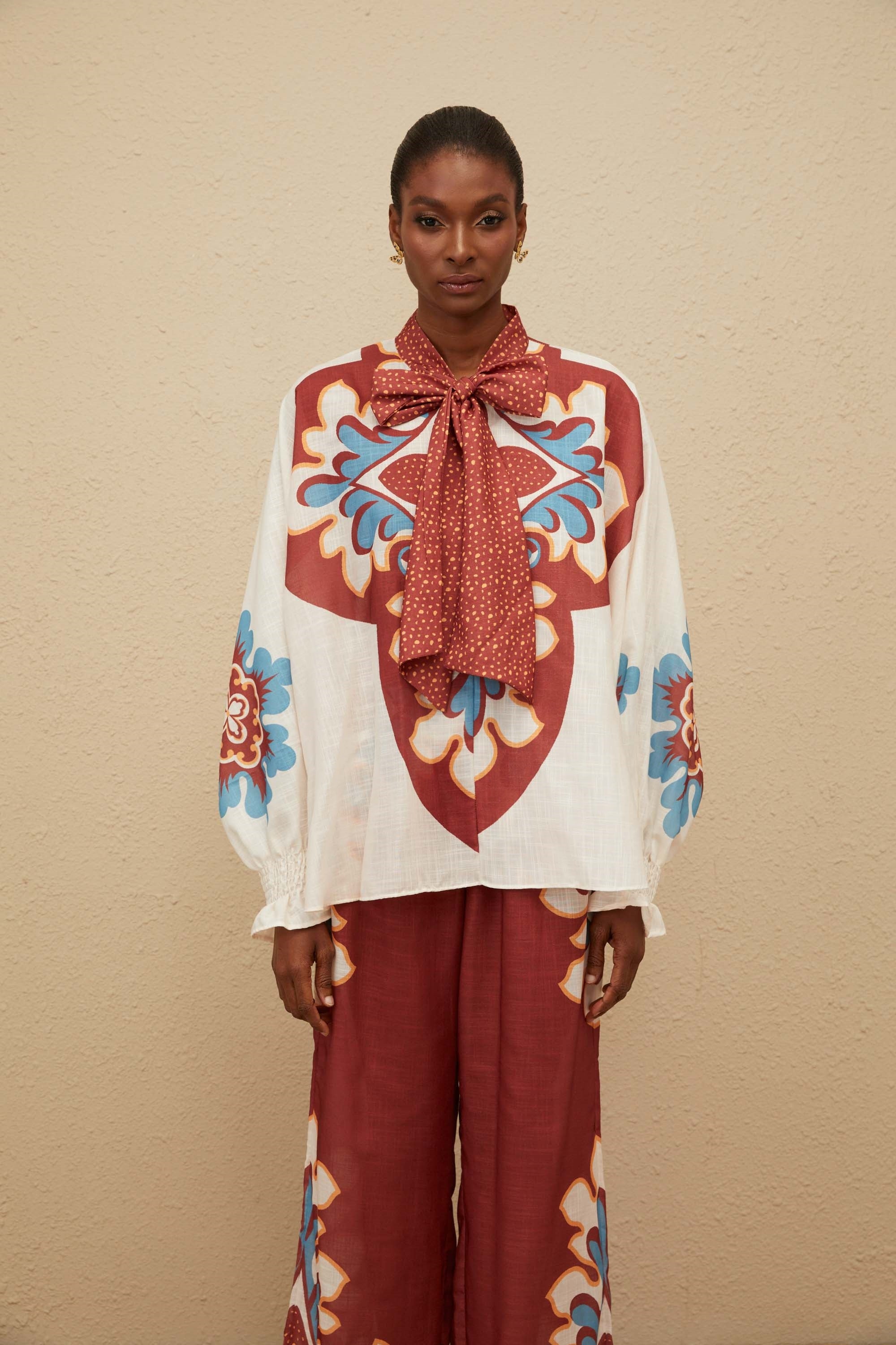 Énigmatique Brown Graphic Print Blouse & Trousers Co-ord