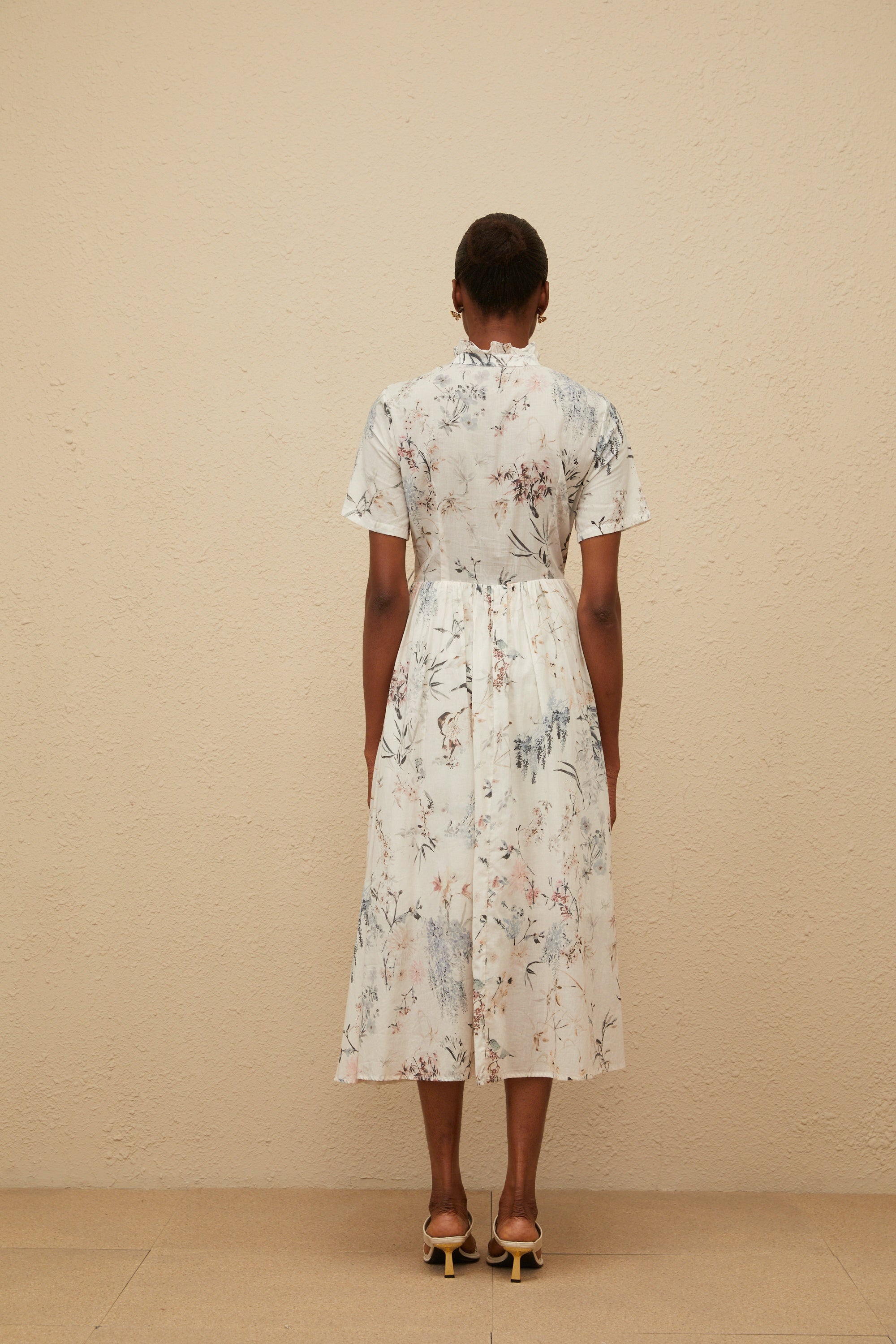 Héloïse White Floral Print Summer Midi Dress
