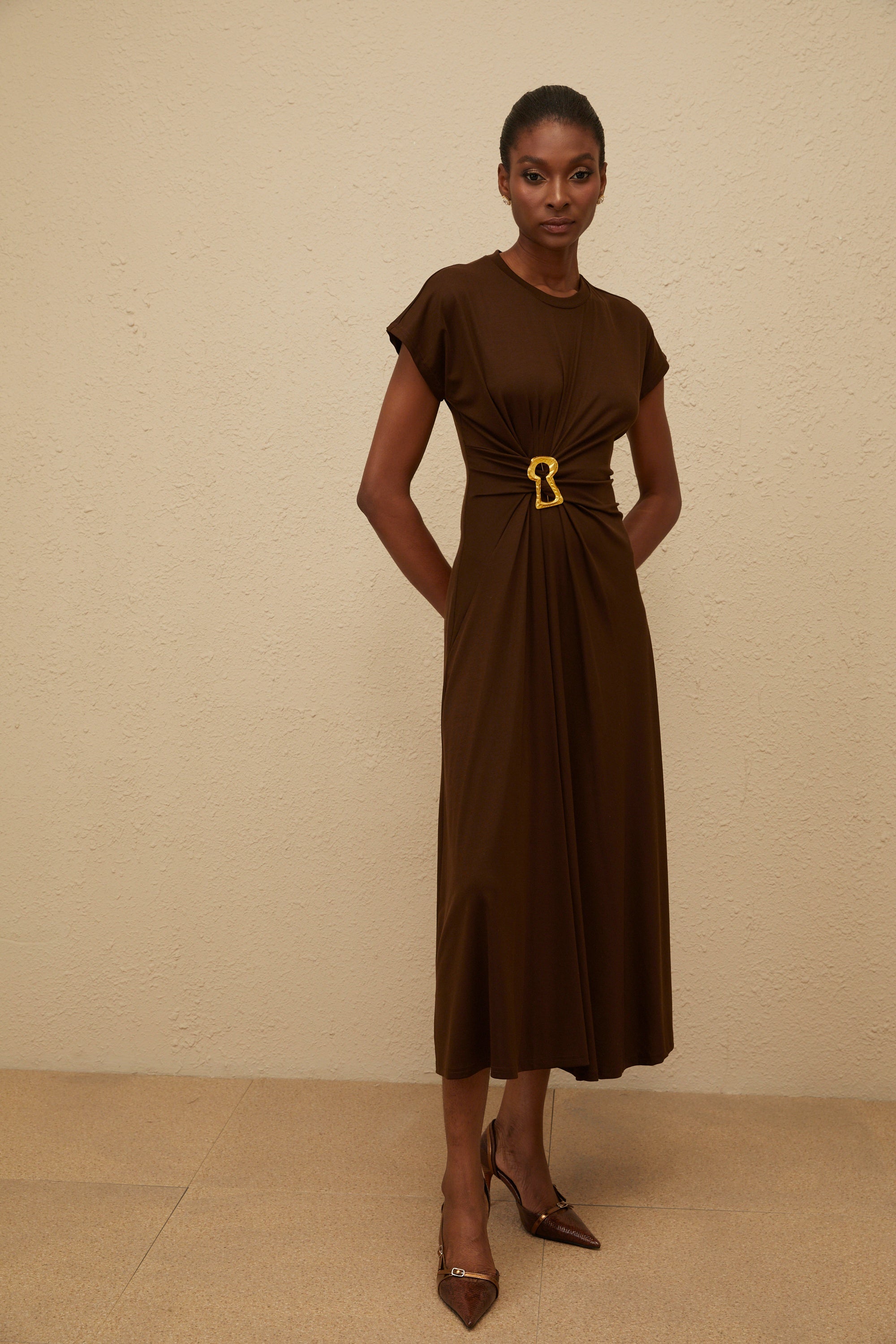 Ophélie Brown Gathered Keyhole Midi Dress