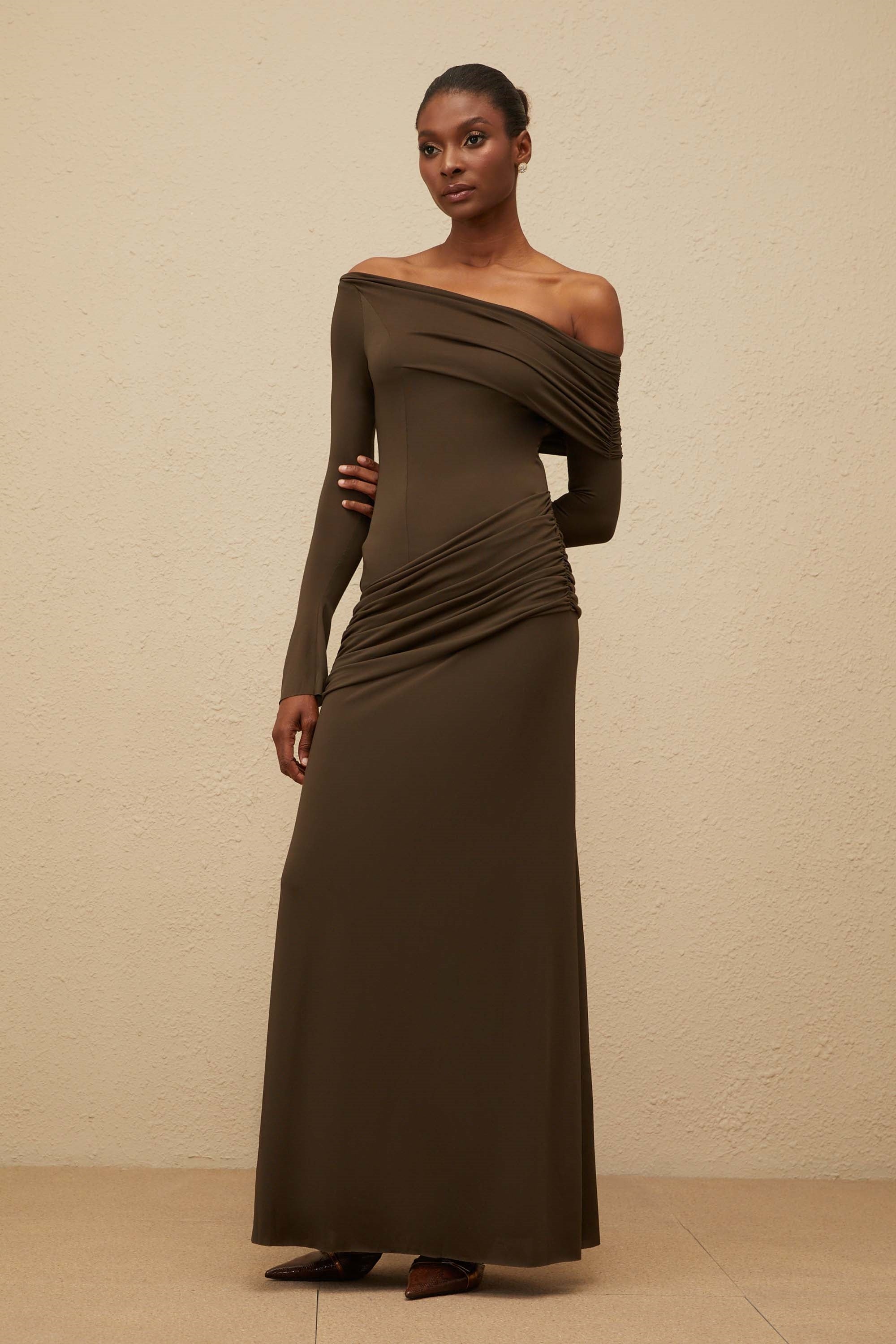 Sensuelle Green One-Shoulder Ruched Maxi Dress