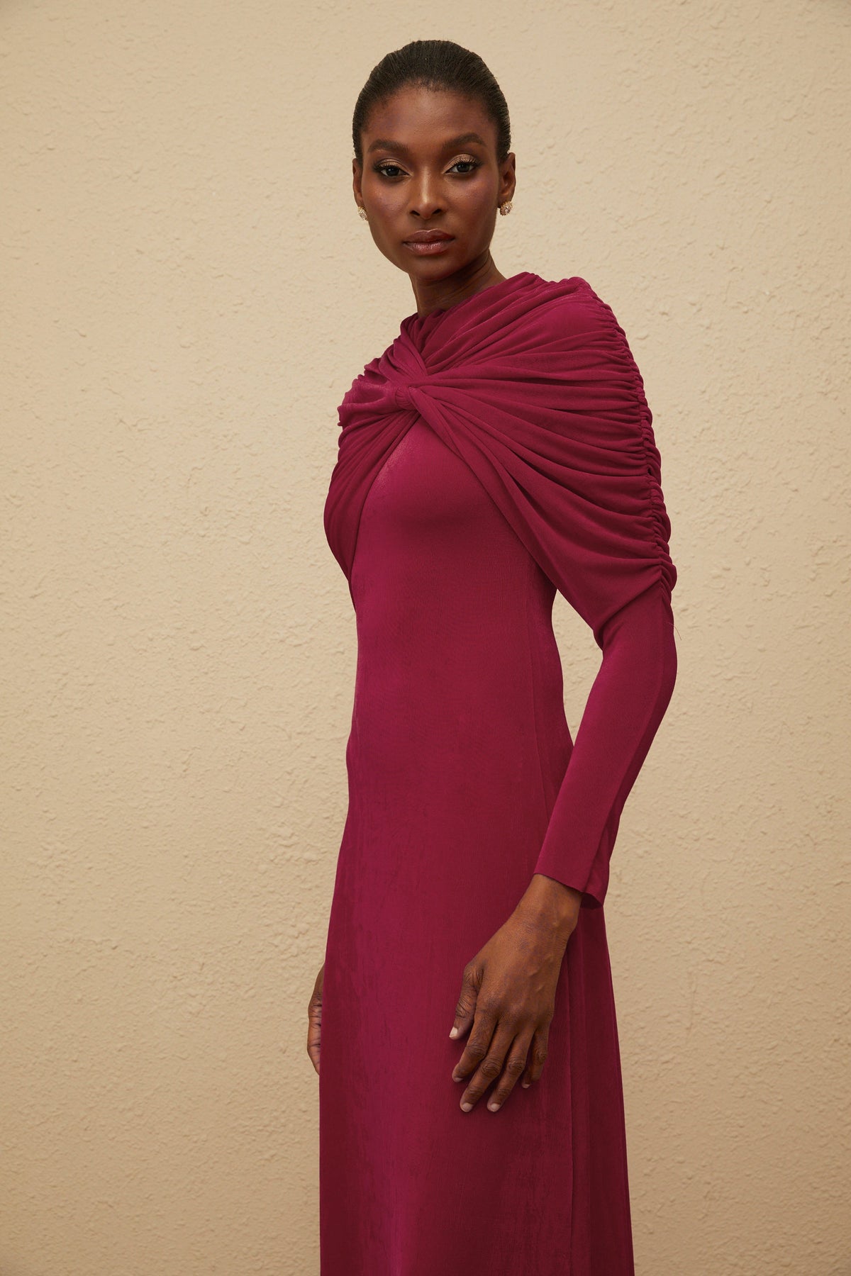 Moderne Red Cape-Design Ruched Maxi Dress (Final Sale)