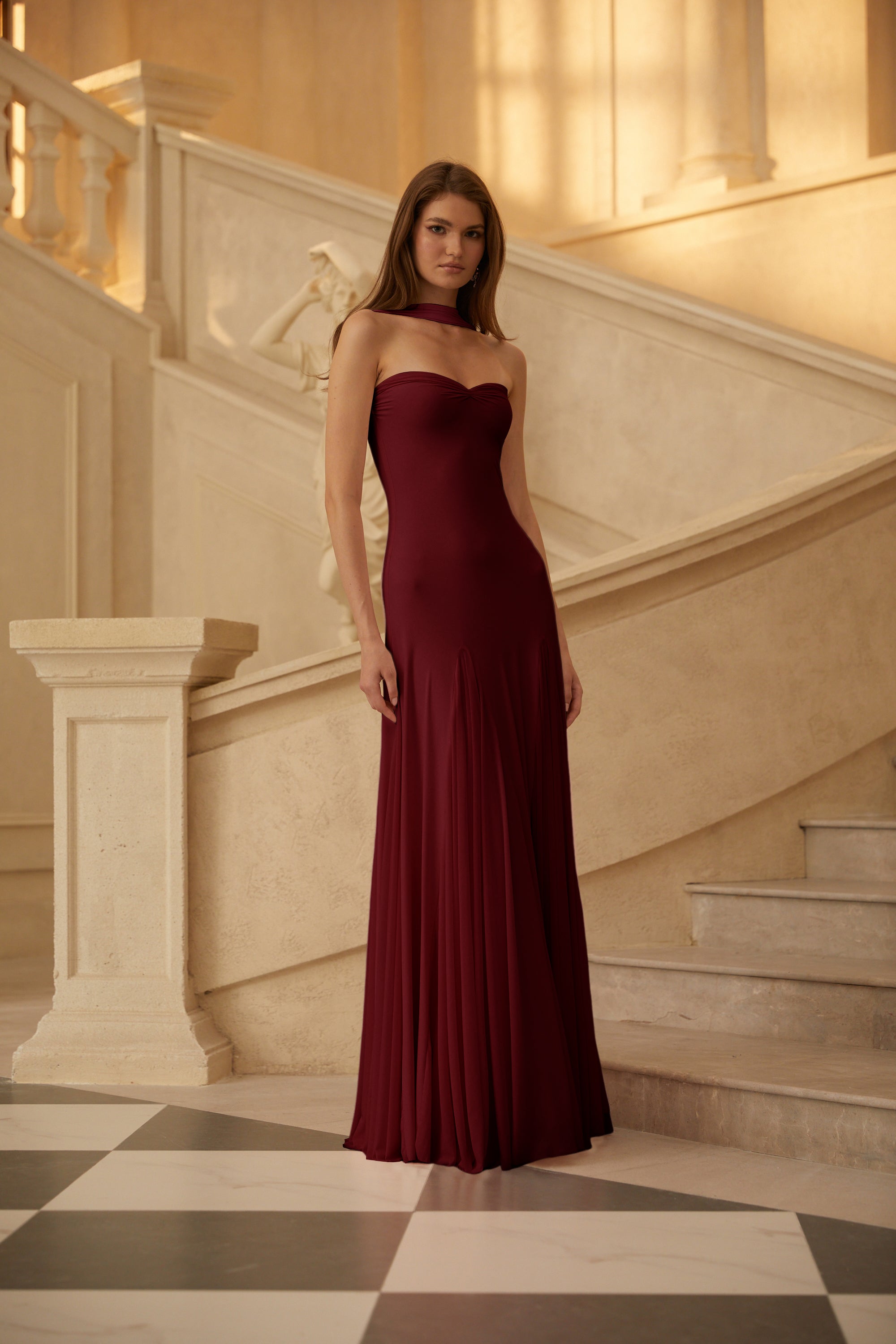 Rêverie Wine Red Sweetheart Neck Maxi Dress