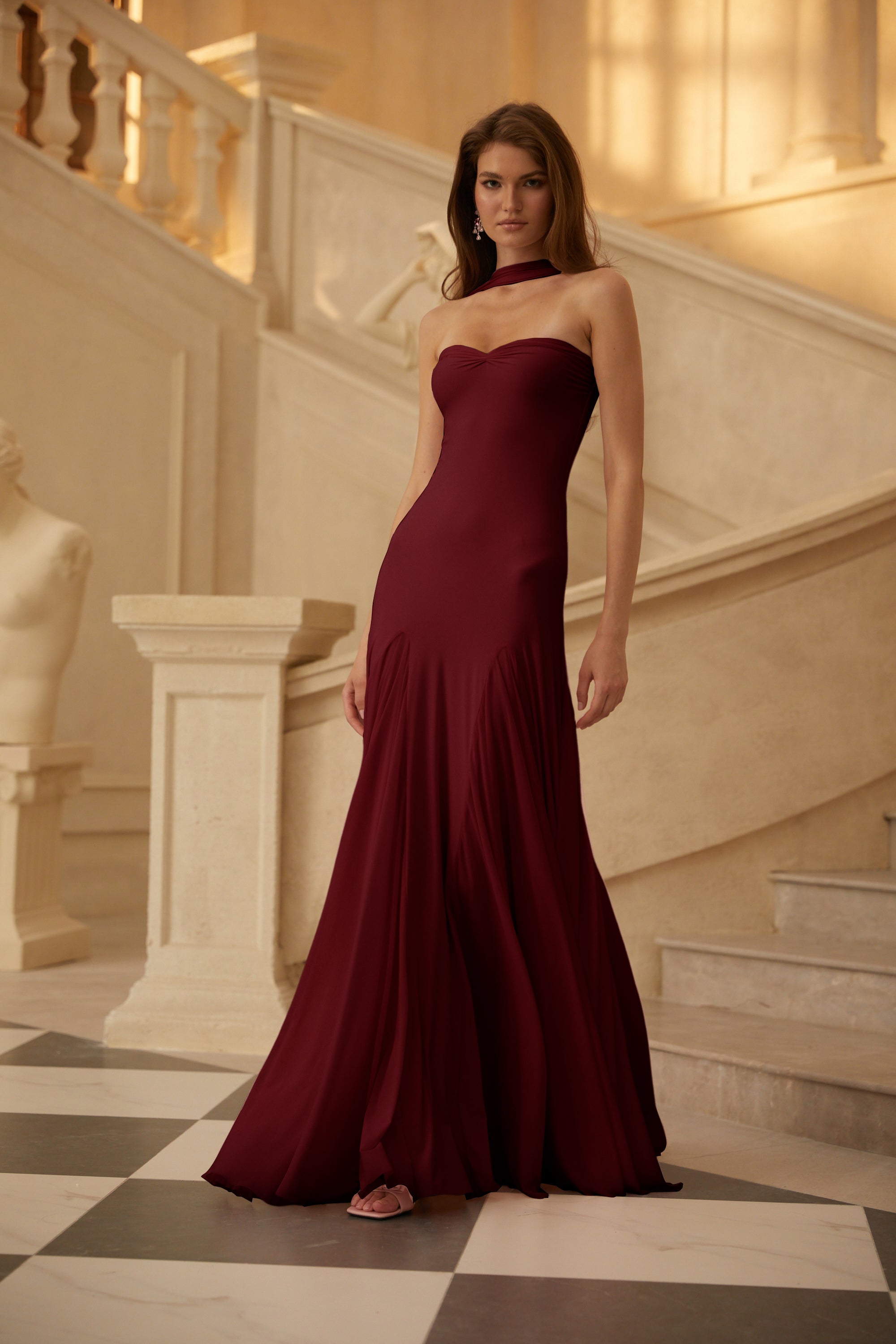 Rêverie Wine Red Sweetheart Neck Maxi Dress