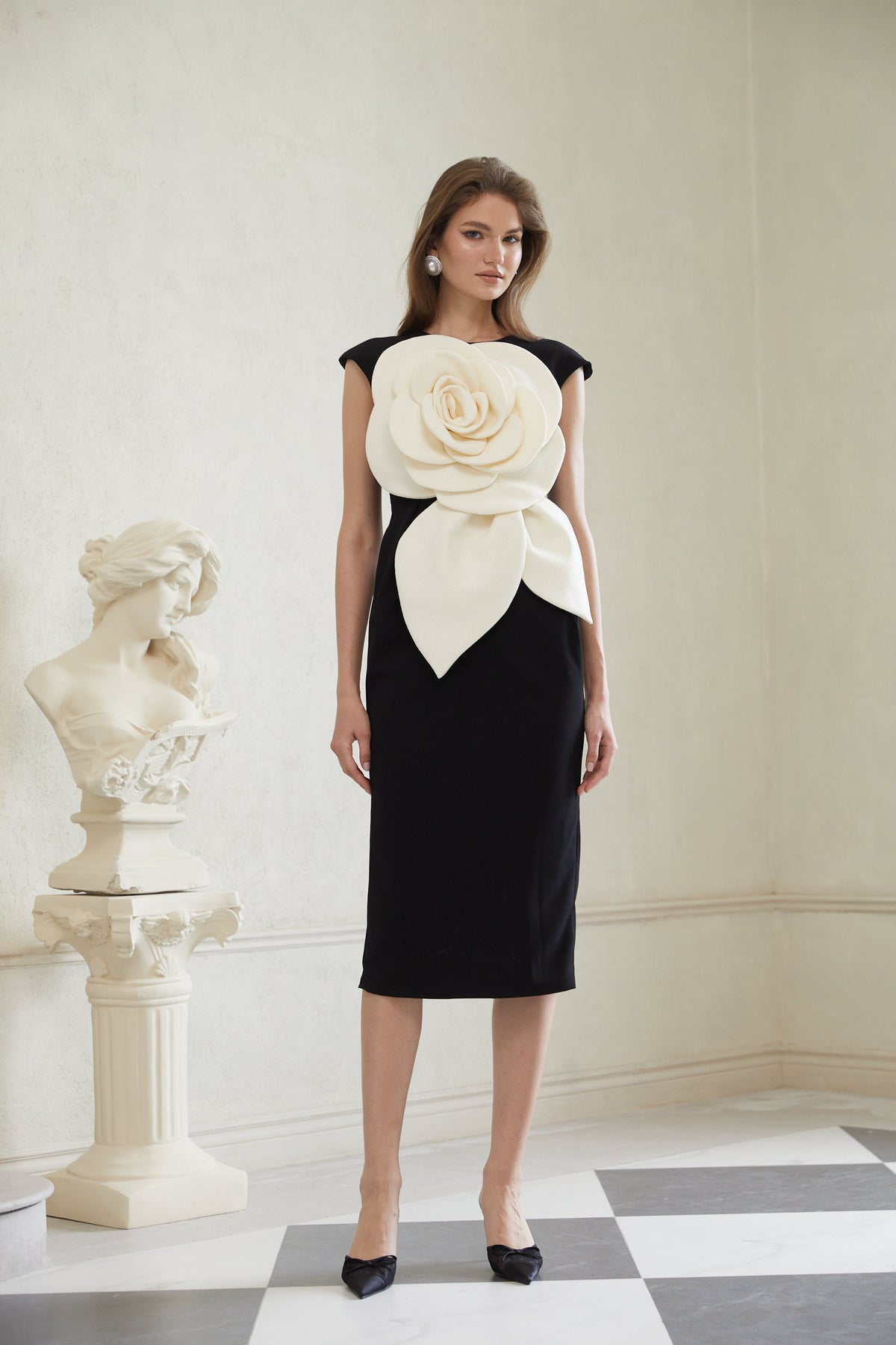 Aurélienne Black 3D Petal Pencil Midi Dress