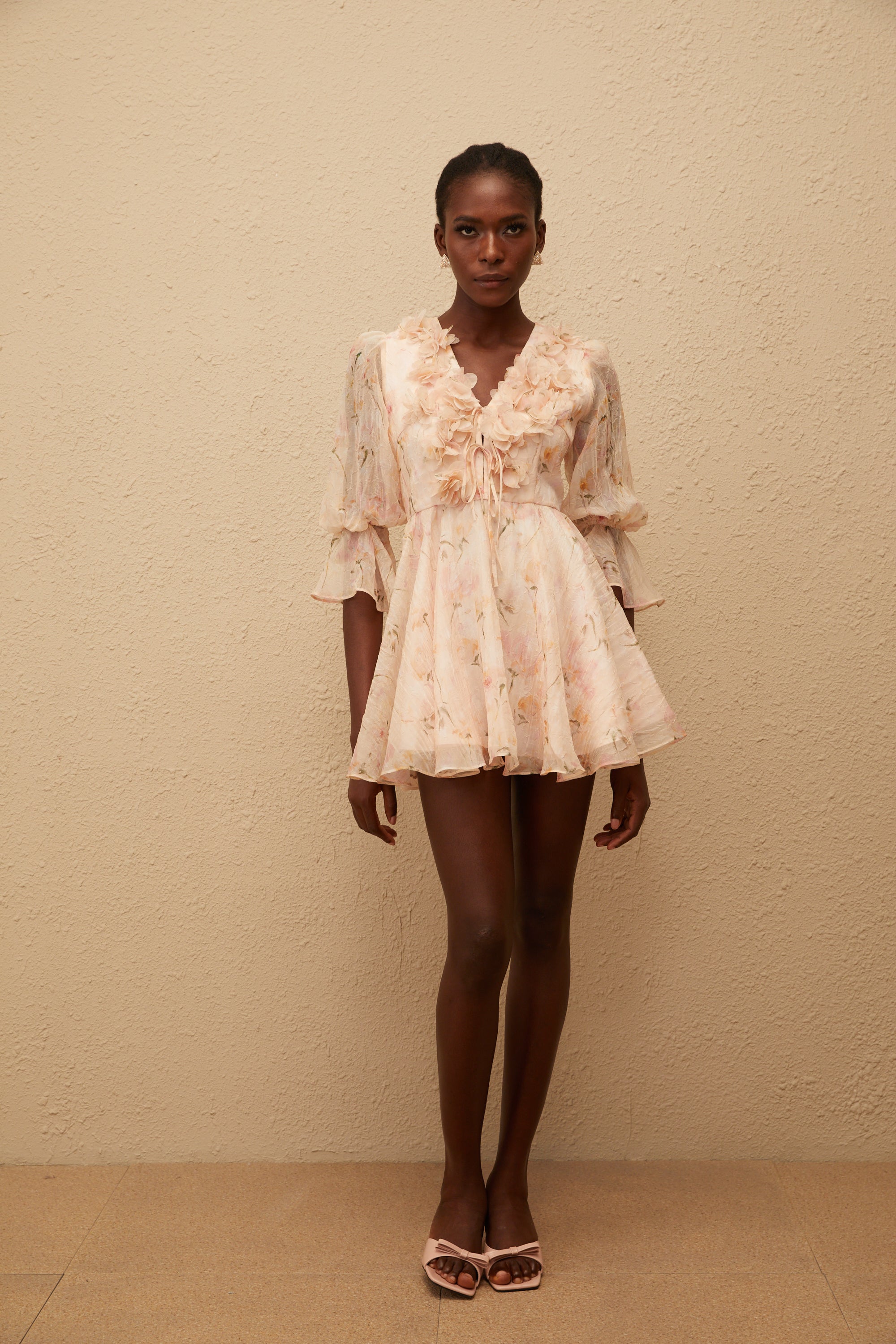 Aliénor Peach Glossy Floral Print Mini Dress