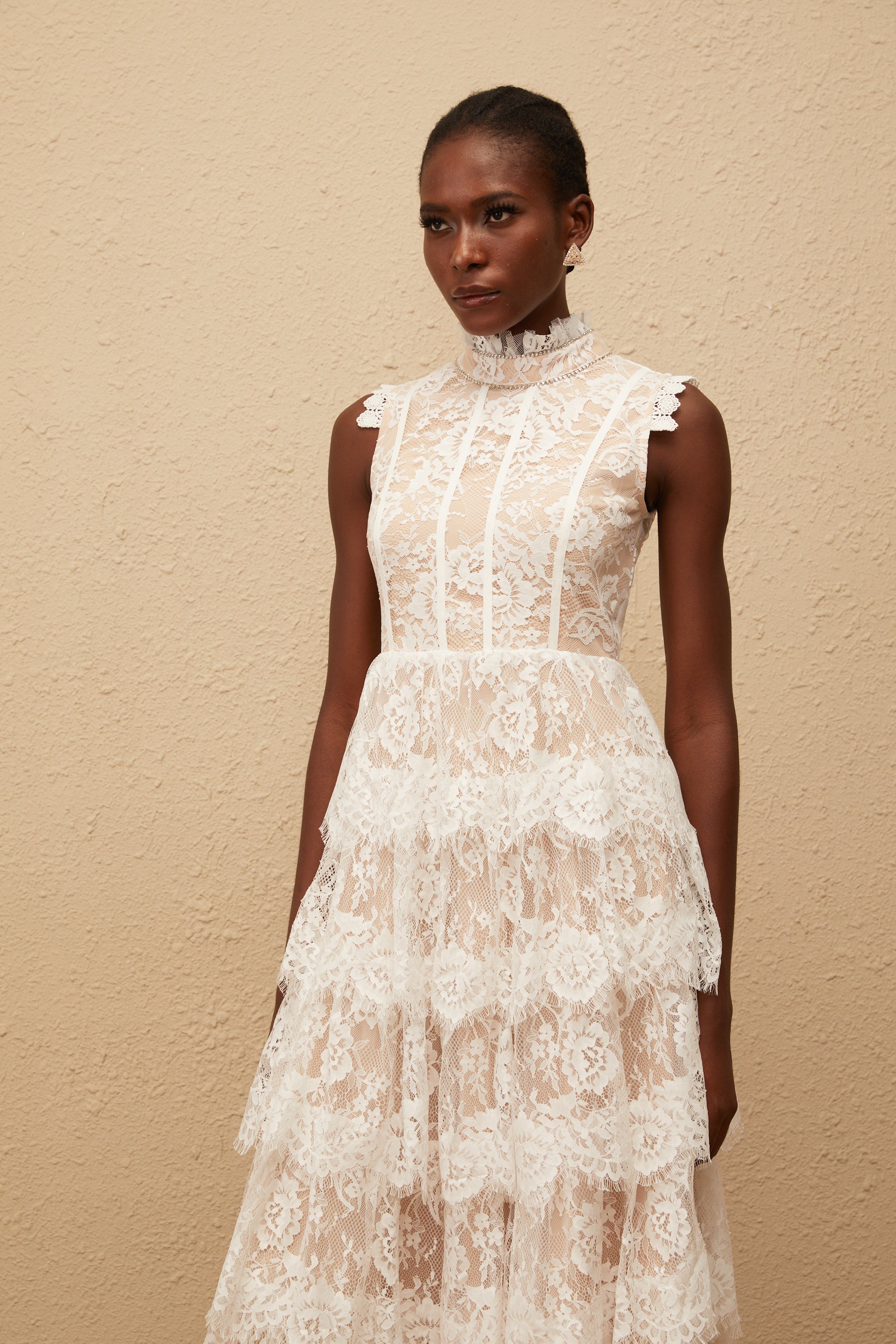 Thérèse White Embellished Floral Lace Tiered Maxi Dress