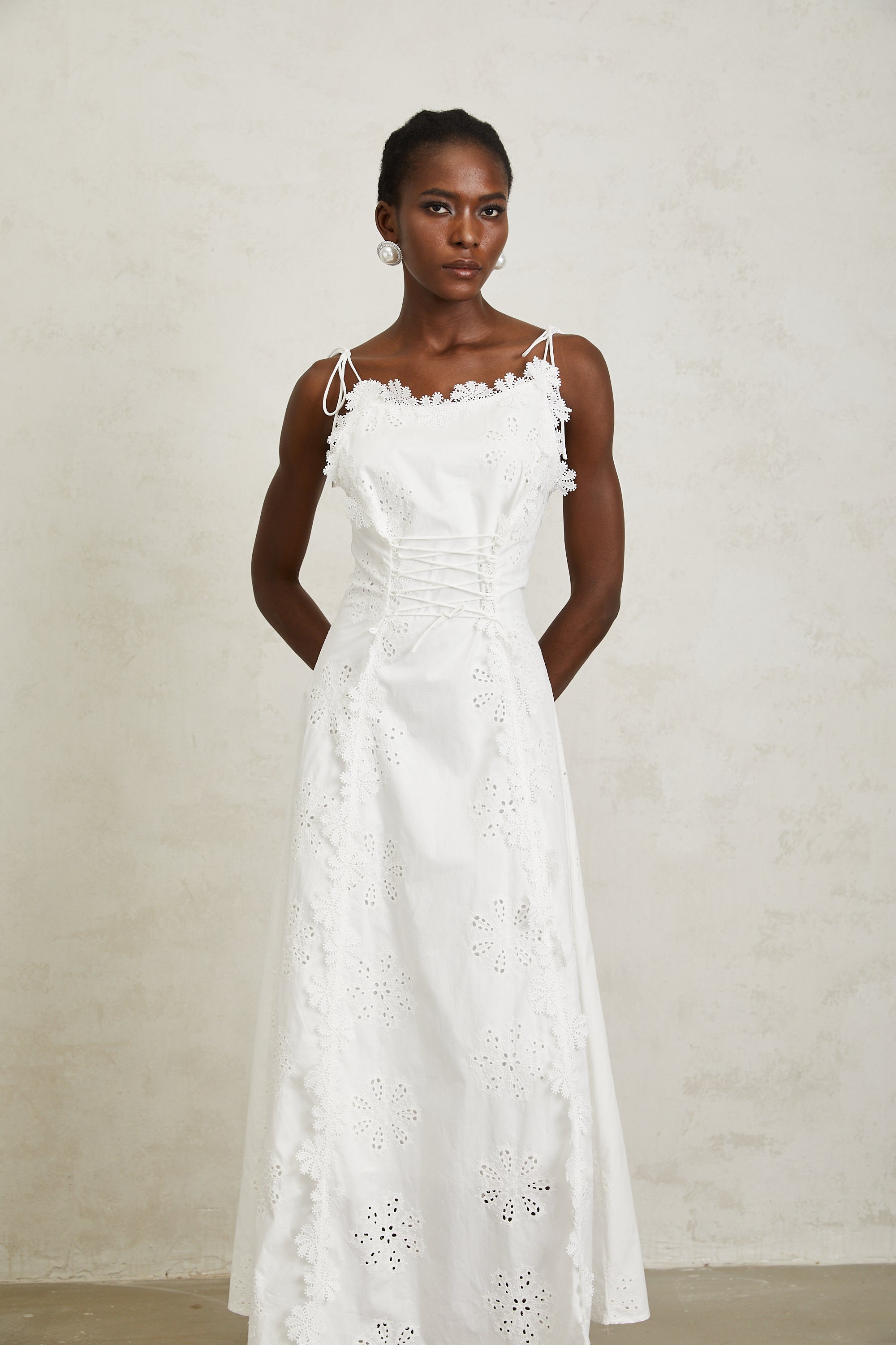 Nevaeh White Sleeveless Floral Embroidered Maxi Dress