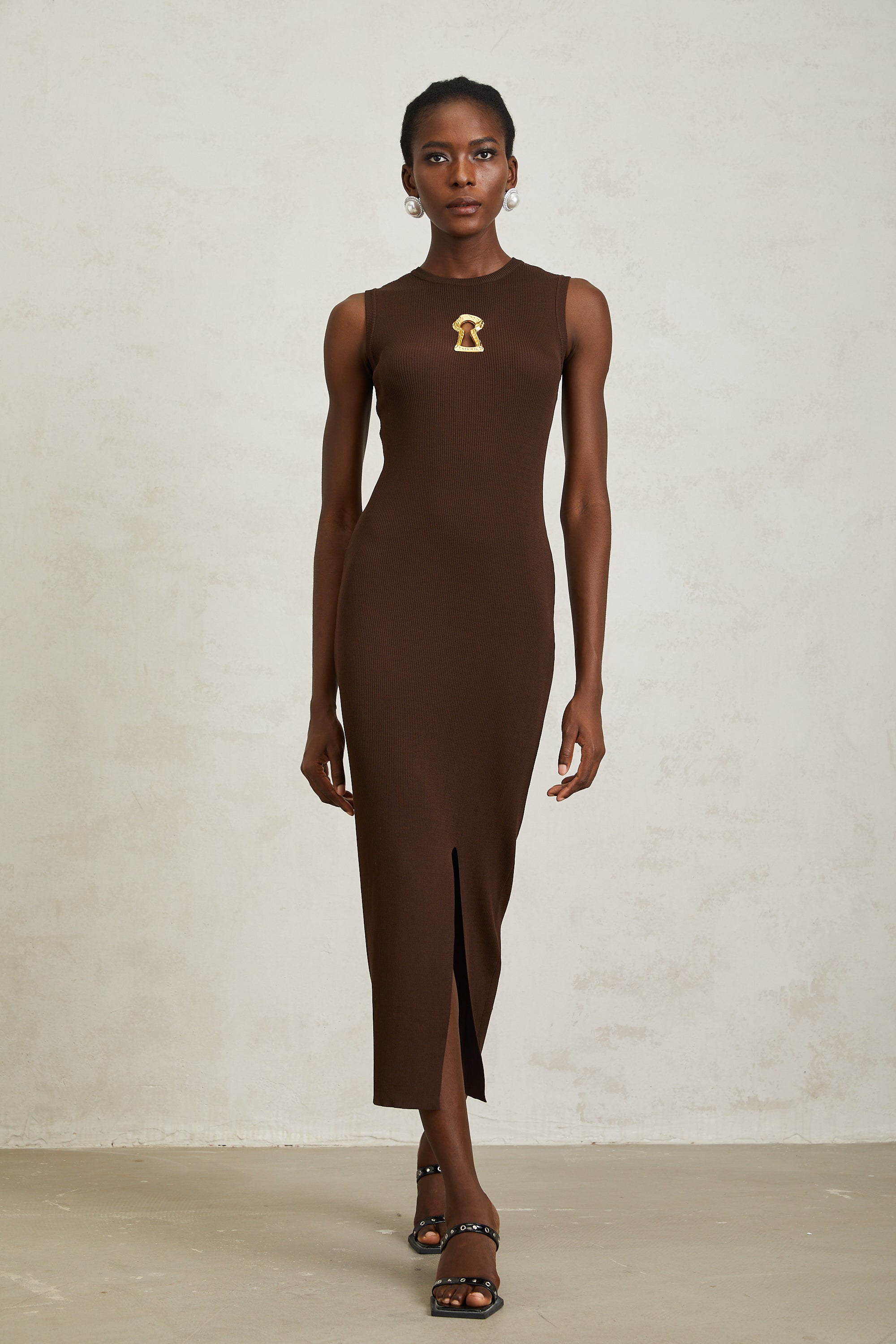 Gaëlle Brown Keyhole Ribbed Knit Midi Dress