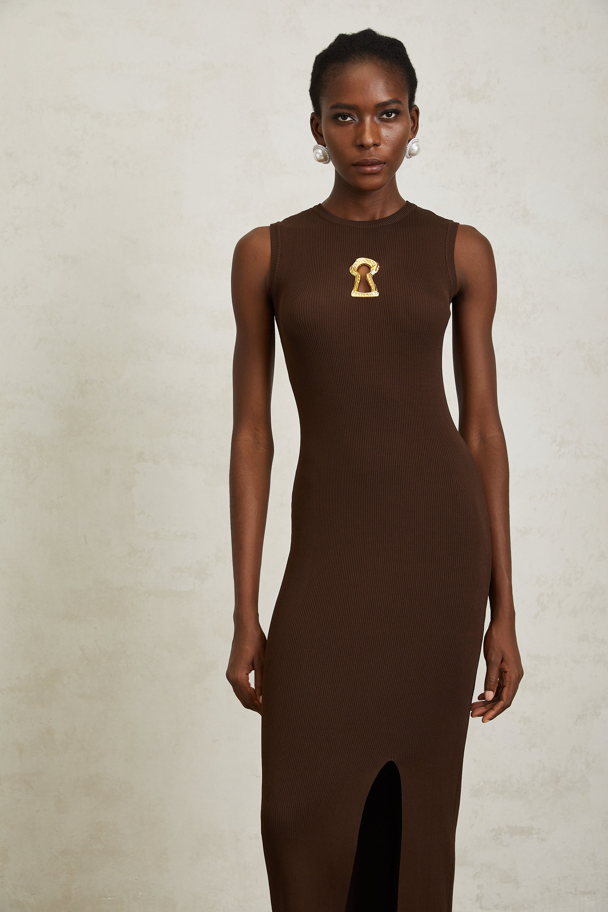 Gaëlle Brown Keyhole Ribbed Knit Midi Dress