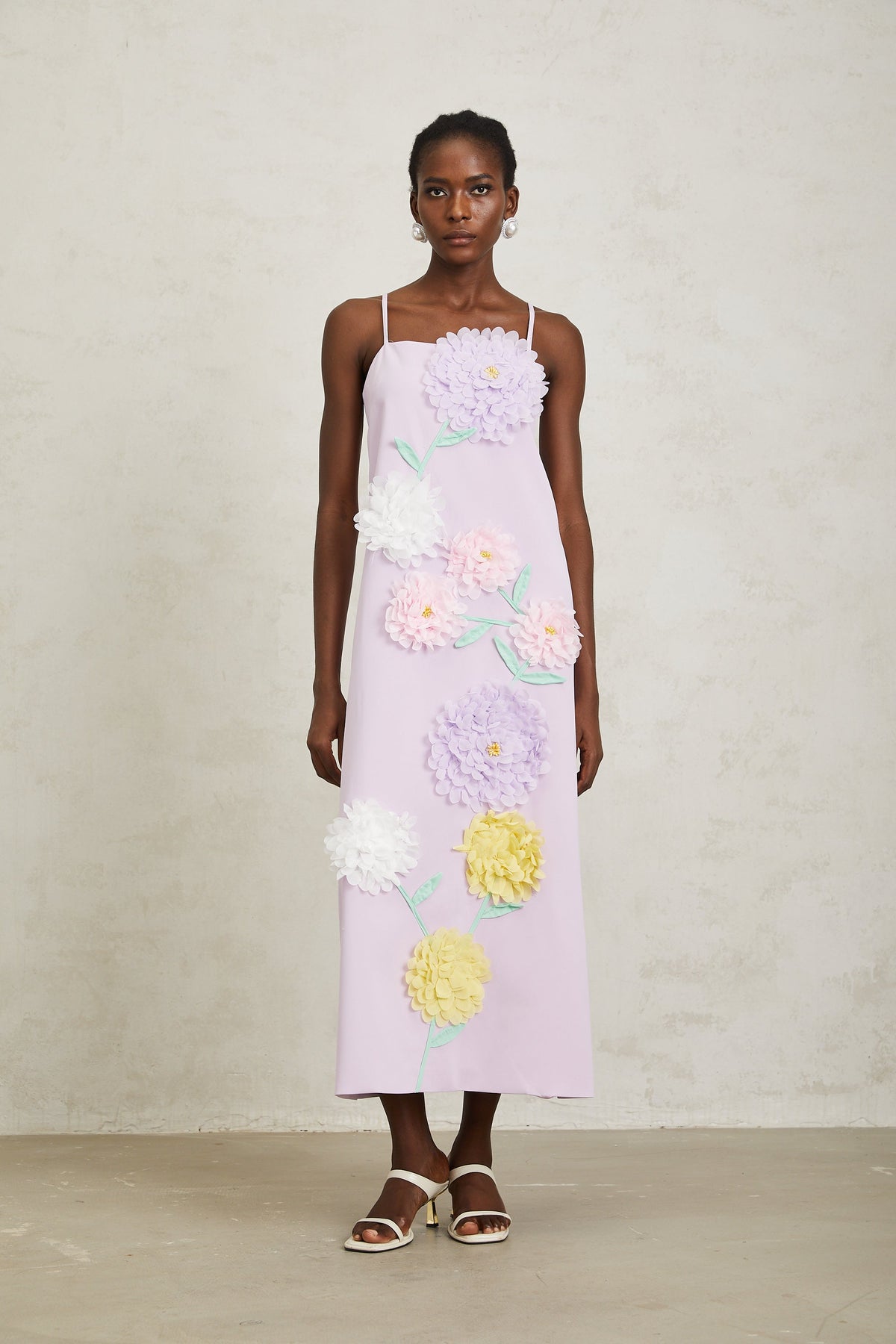 Véronique Purple 3D Petal Sleeveless Midi Dress
