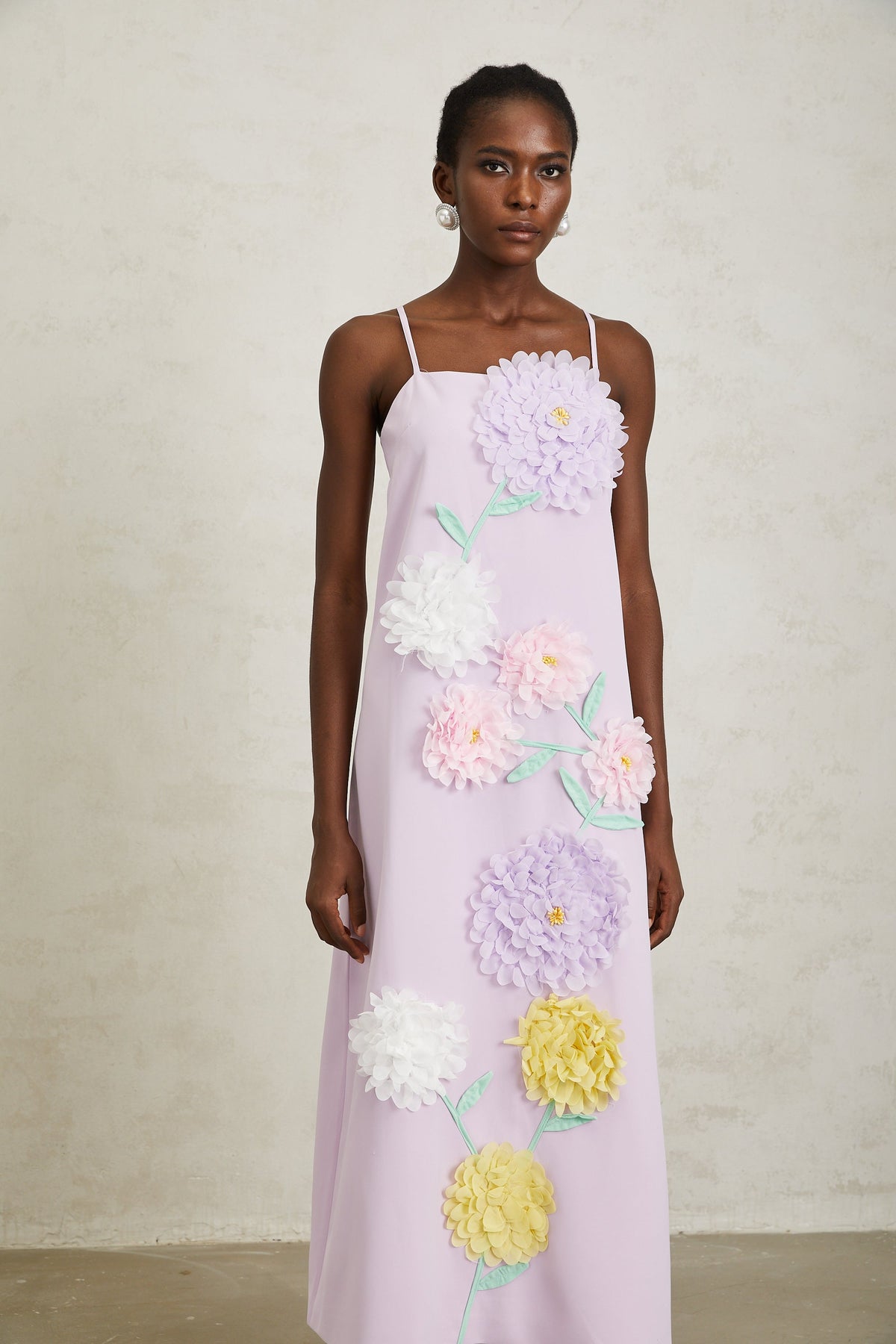 Véronique Purple 3D Petal Sleeveless Midi Dress
