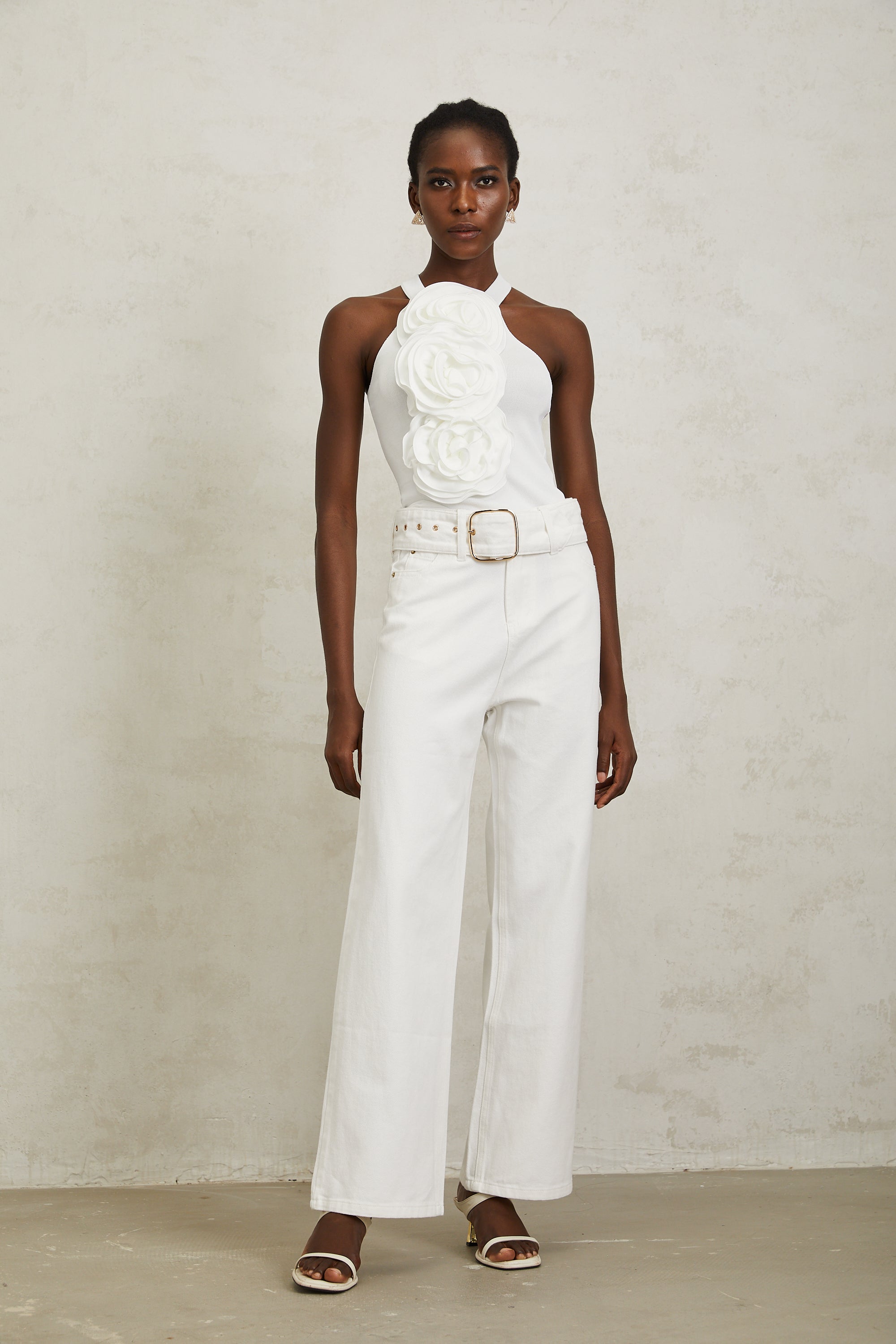 Nolwenn White 3D Petal Knit Top