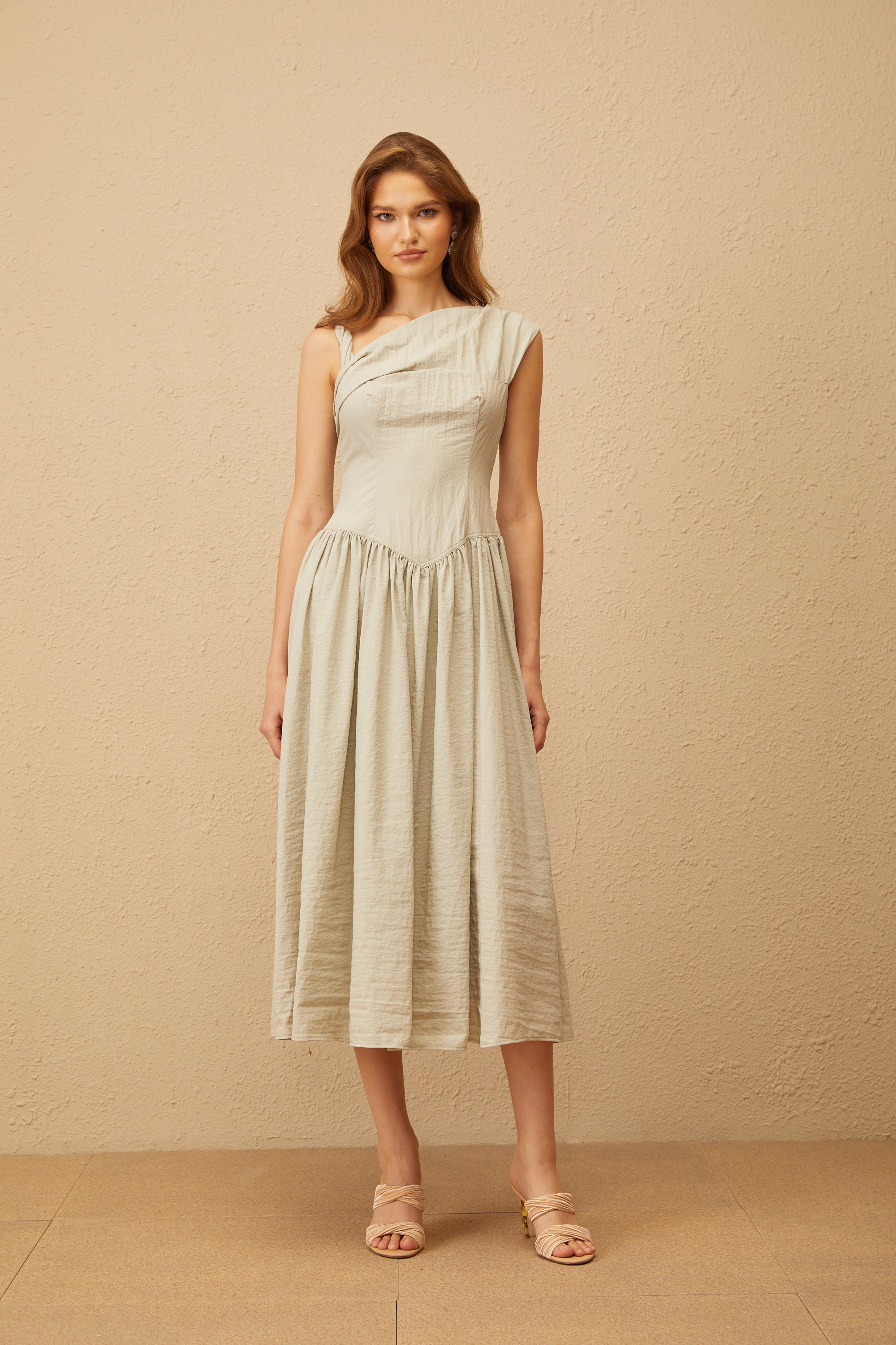 Thorne Bean Green Asymmetrical Midi Dress