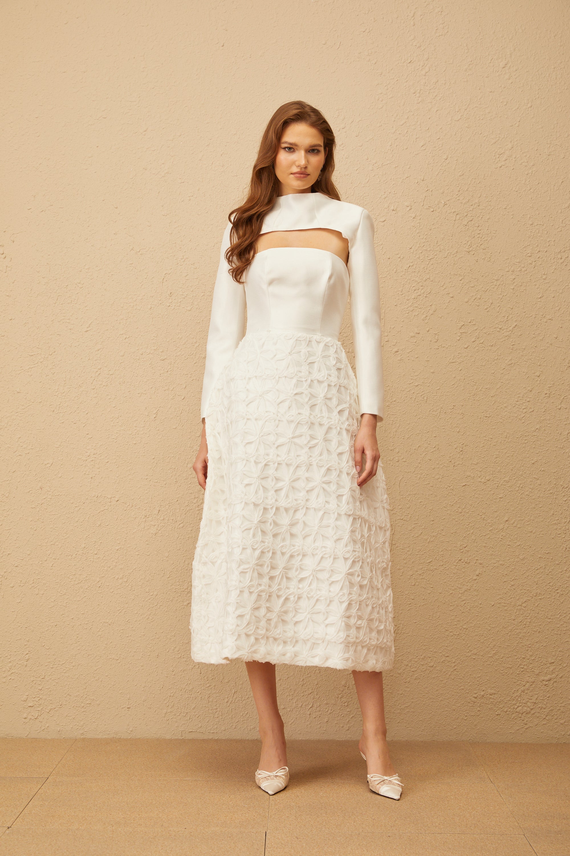 Dulcie White Floral Jacquard Shawl & Dress Set