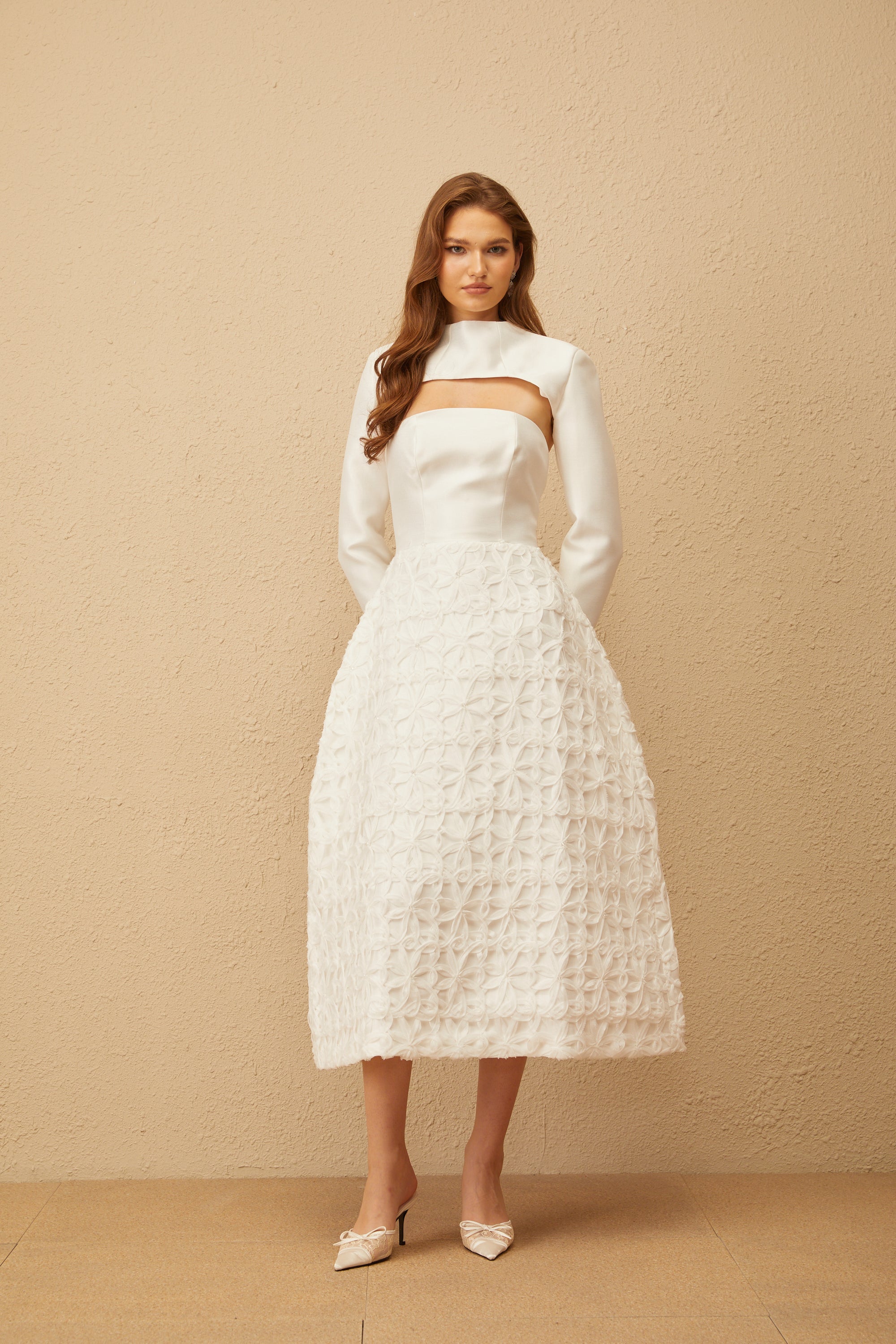 Dulcie White Floral Jacquard Shawl & Dress Set