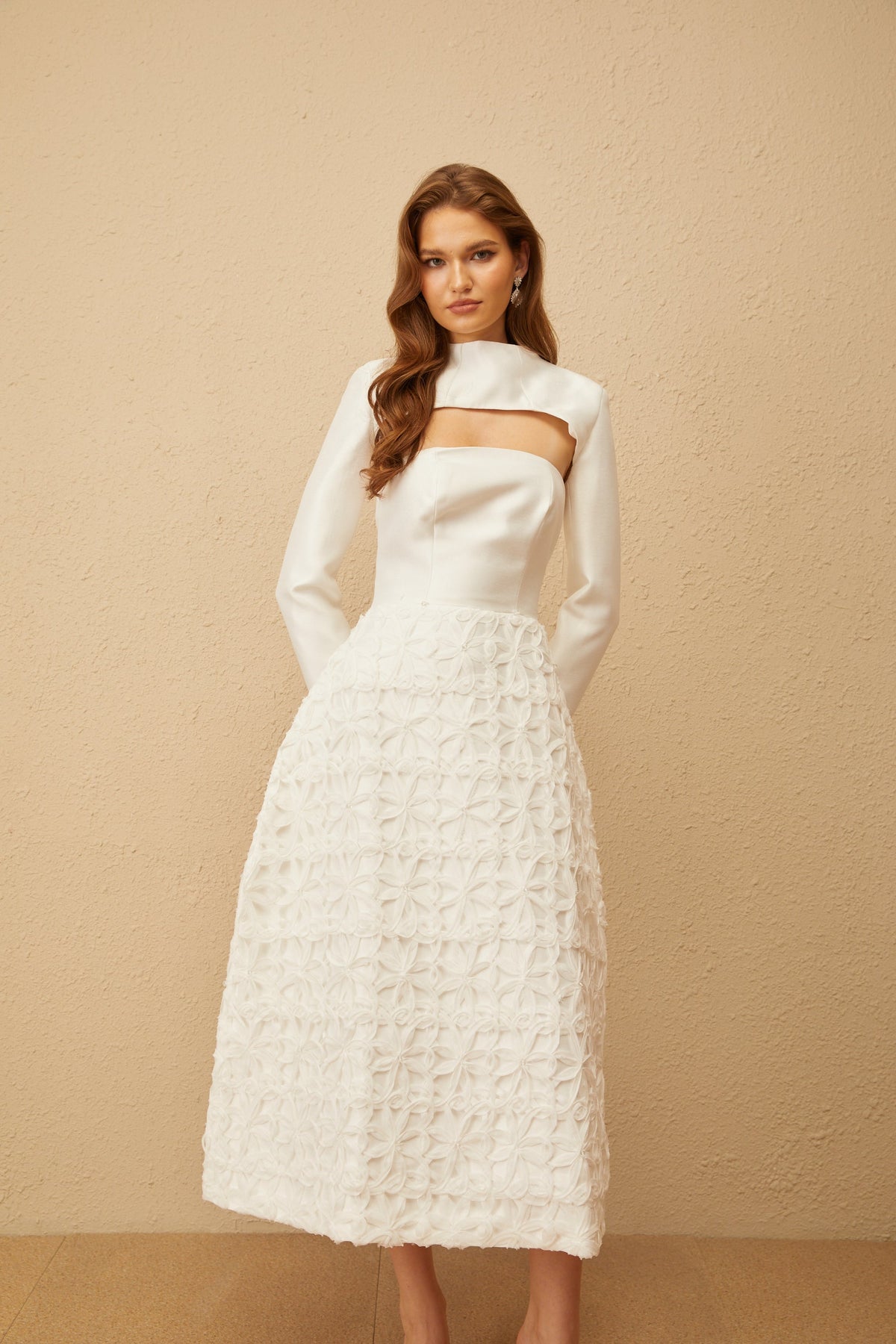 Dulcie White Floral Jacquard Shawl & Dress Set