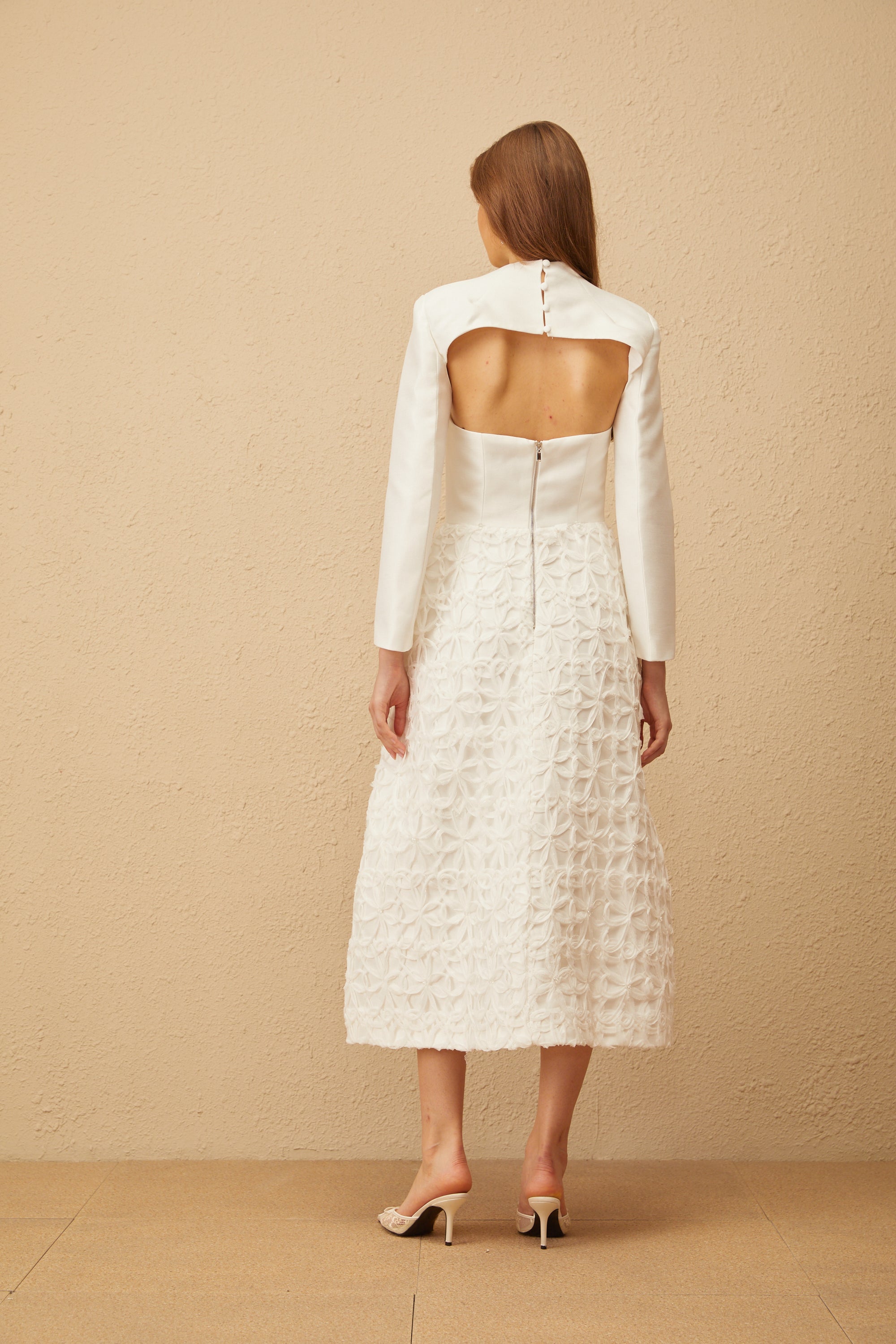 Dulcie White Floral Jacquard Shawl & Dress Set