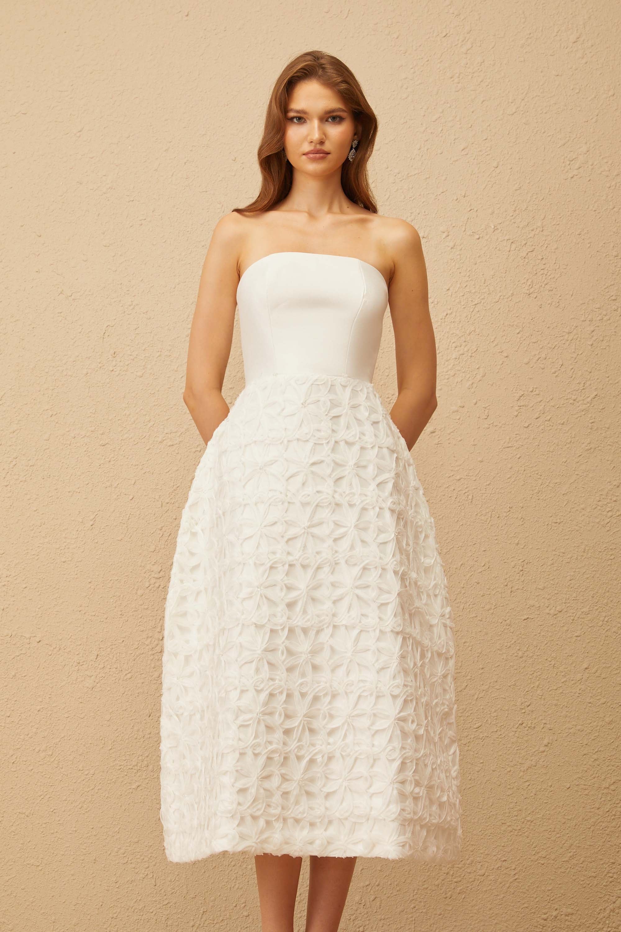 Dulcie White Floral Jacquard Shawl & Dress Set