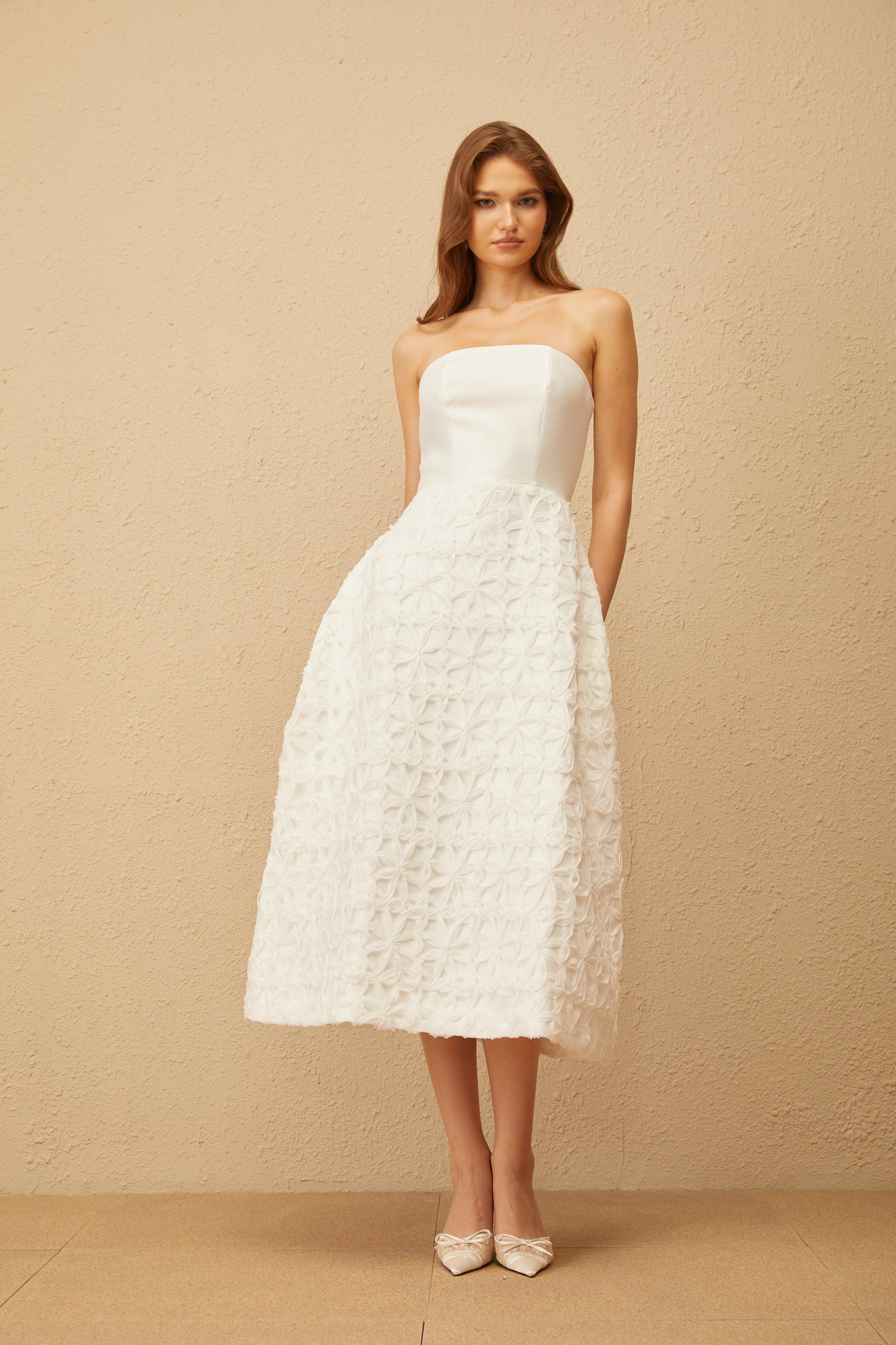 Dulcie White Floral Jacquard Shawl & Dress Set