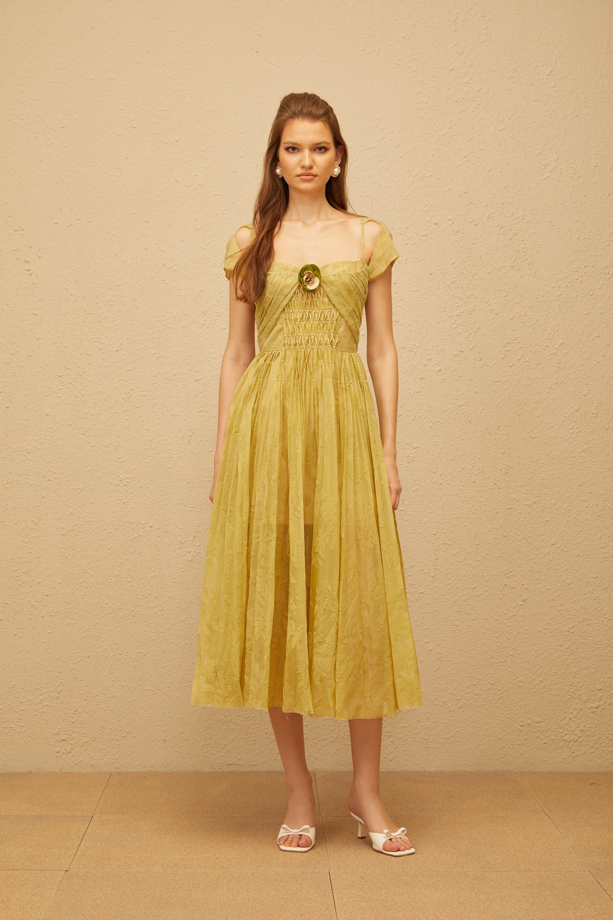 Béryl Green Floral Jacquard Midi Dress