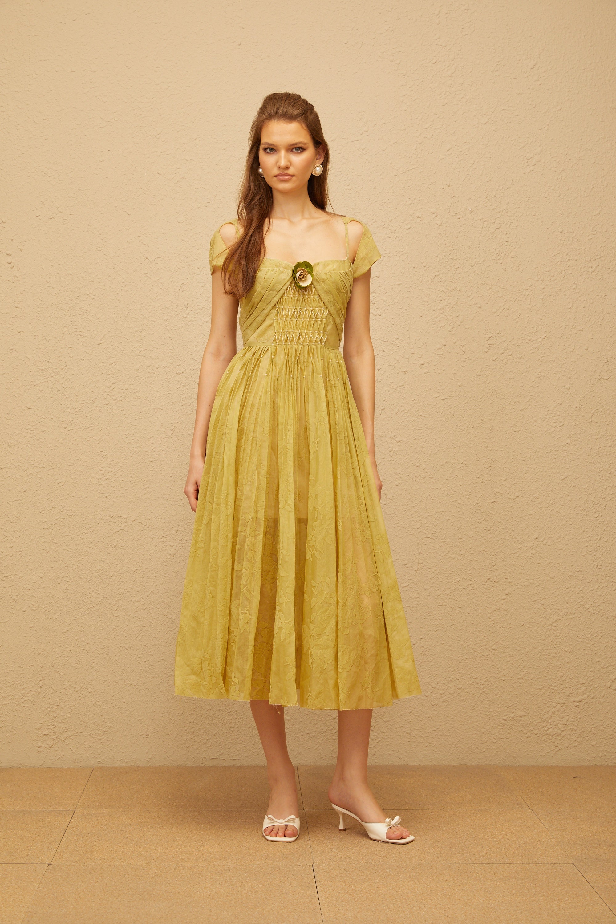 Béryl Green Floral Jacquard Midi Dress