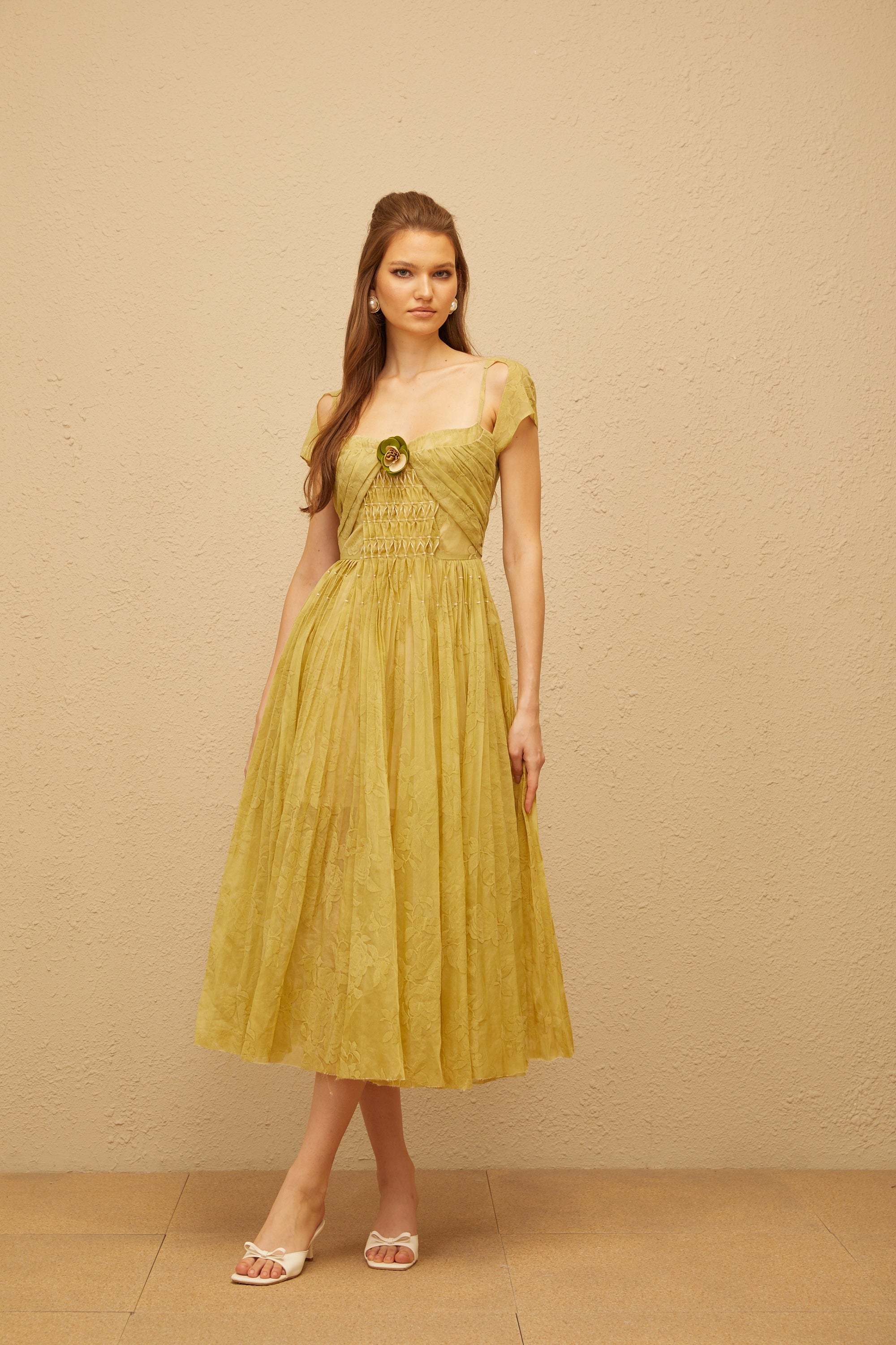 Béryl Green Floral Jacquard Midi Dress