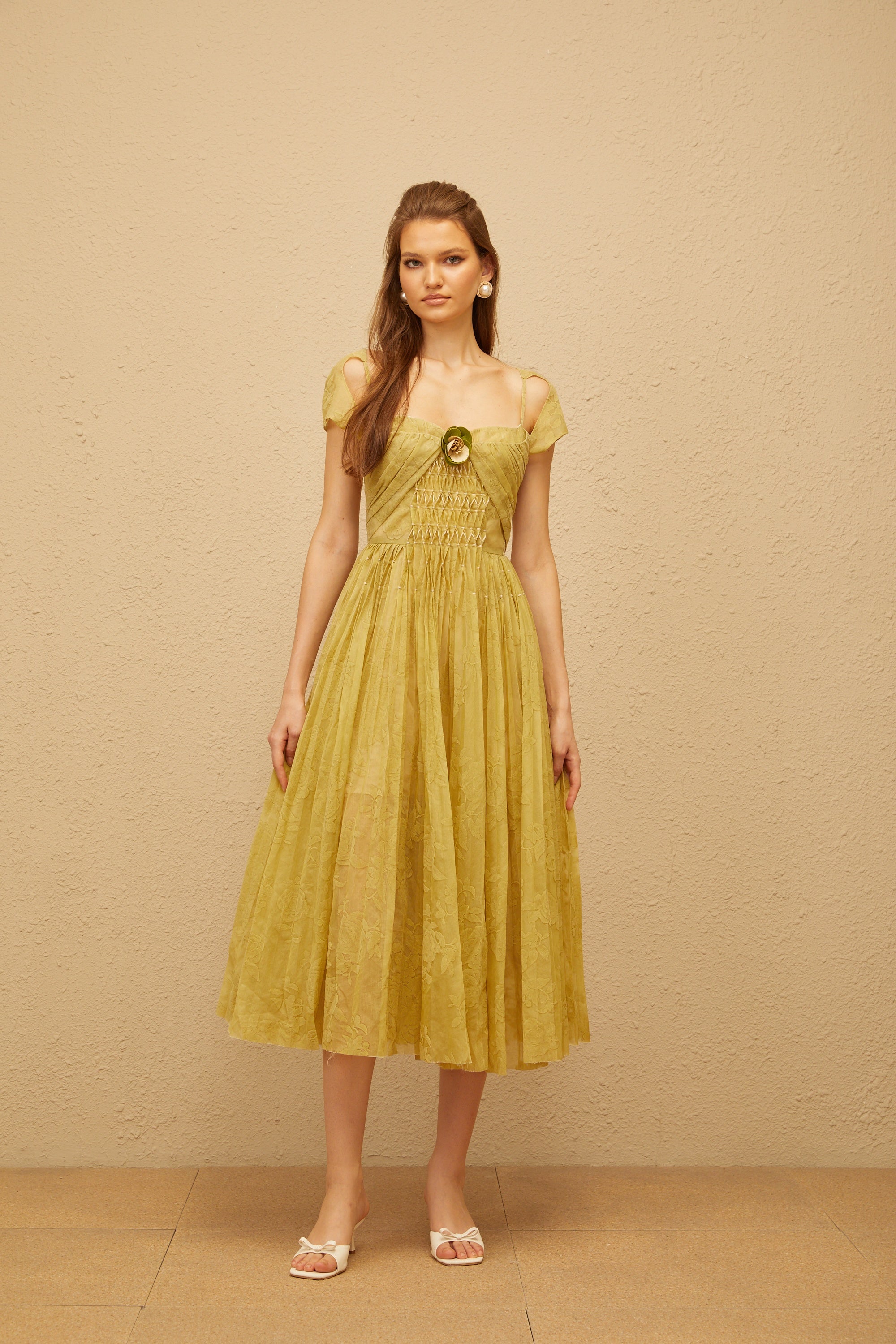 Béryl Green Floral Jacquard Midi Dress