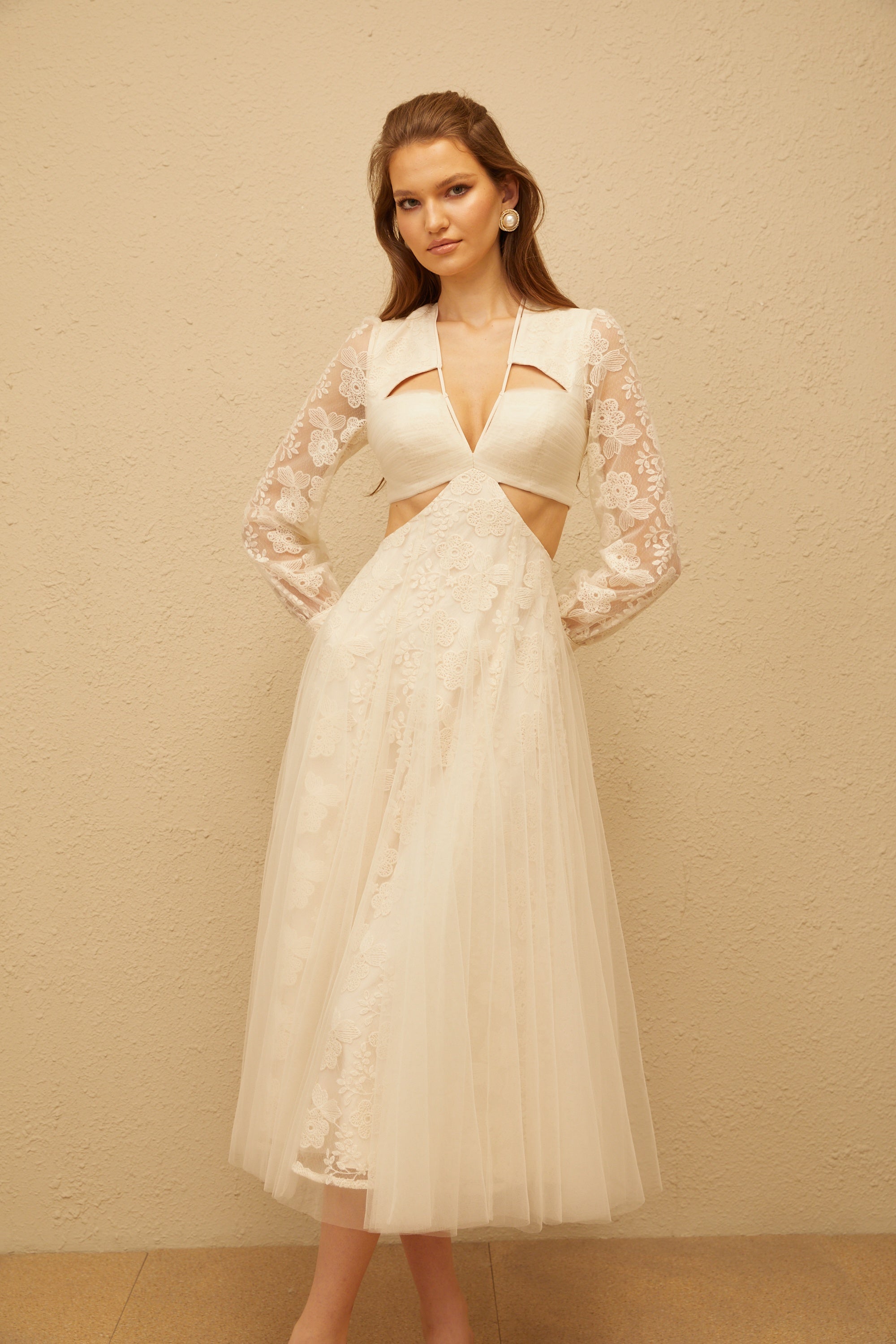 Esmé White Floral Lace Tulle Midi Dress