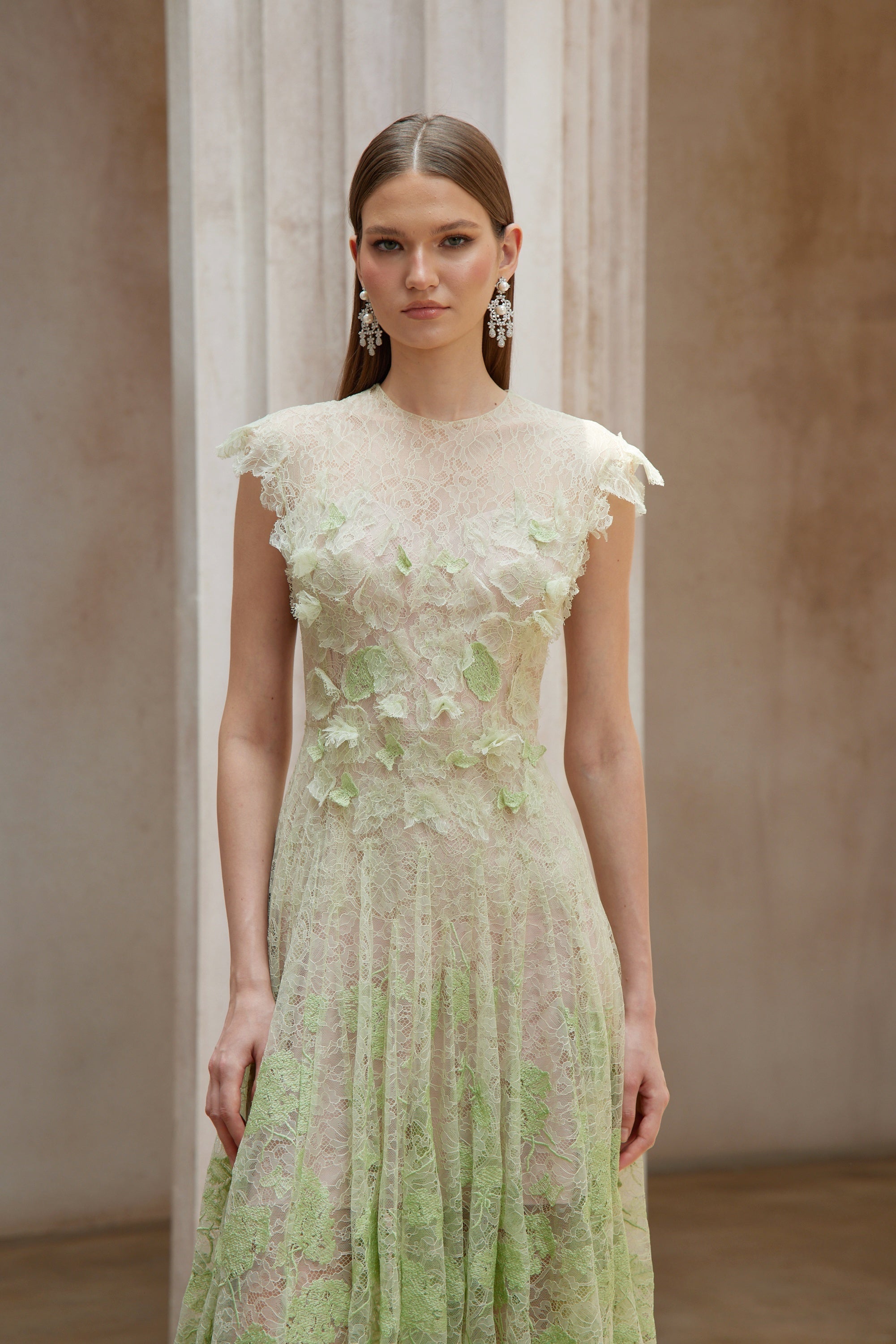 Béryl Green Floral Lace Midi Dress
