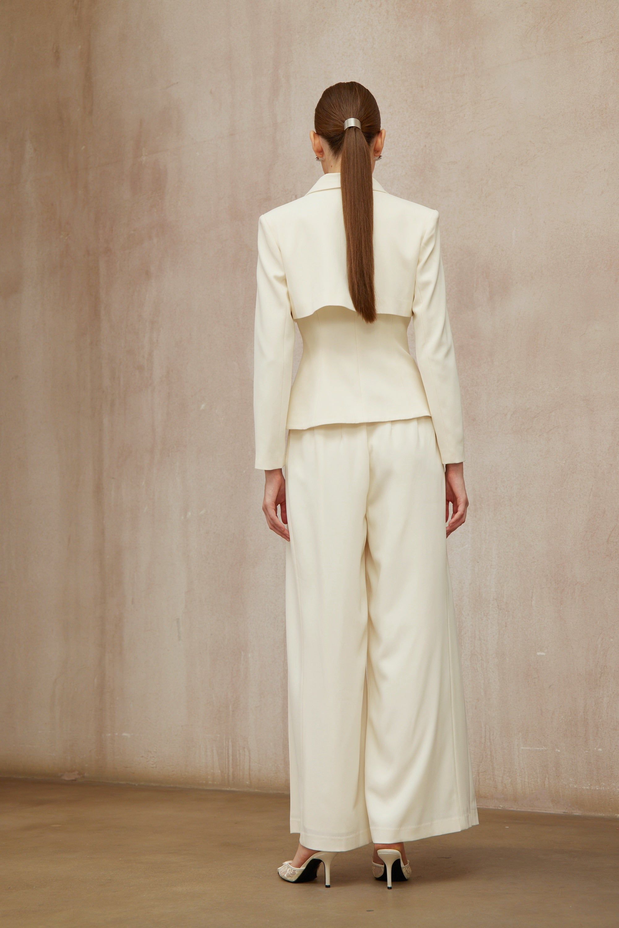 Teresa Neutral 3D Petal Blazer & Trousers Set - Ivory