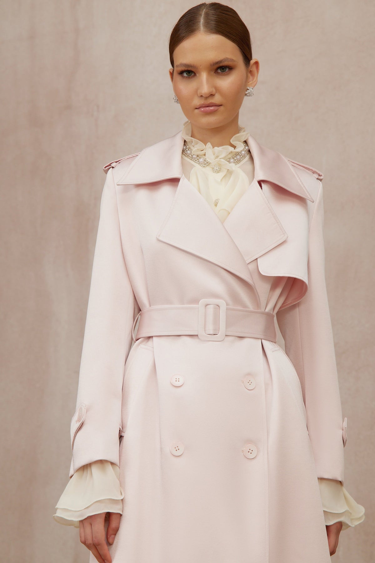 Caméo Pink Double-Breasted Satin Trench Overcoat - Light pink