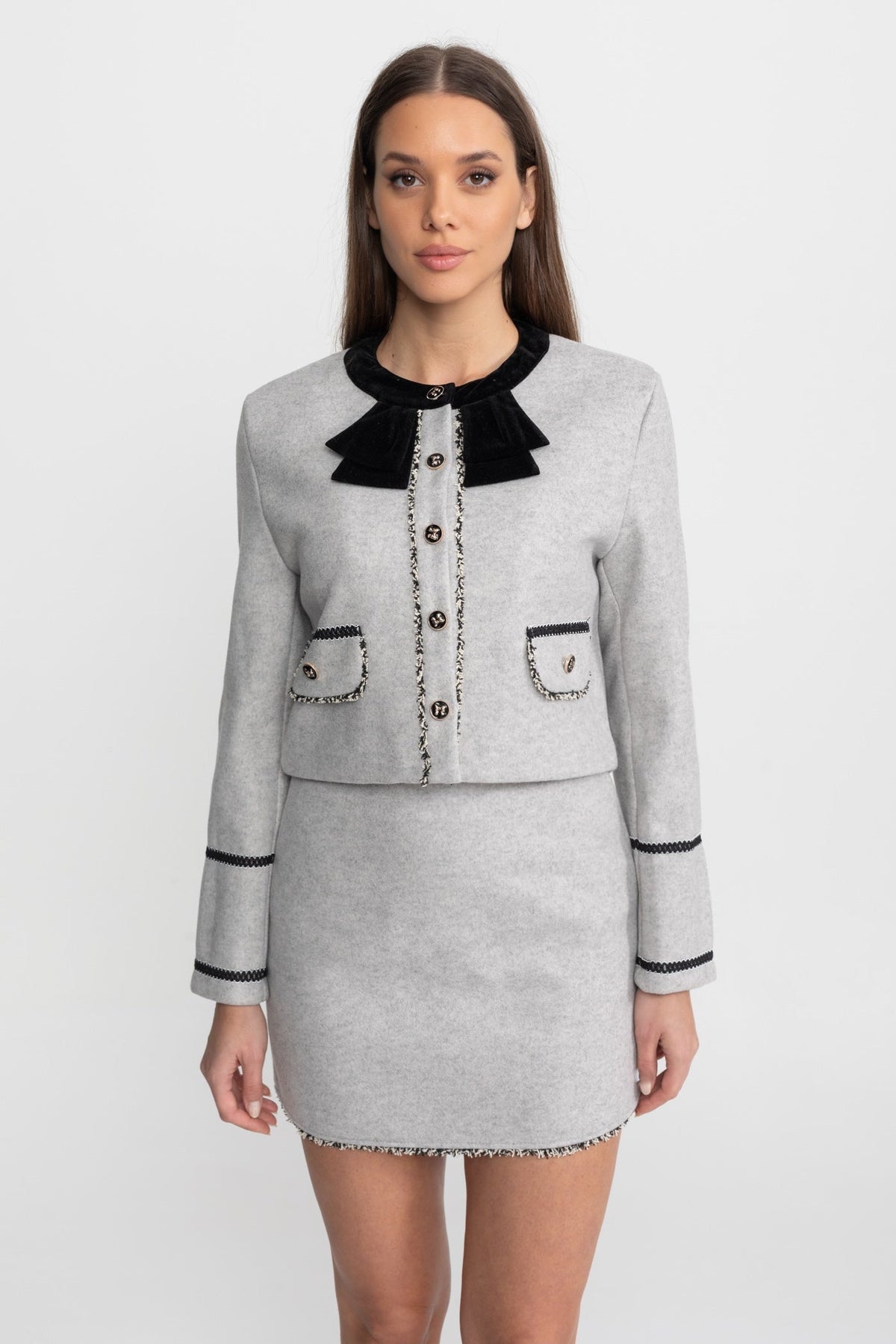 Co-Ord Set with Velvet Bow Collar Detail – Grey