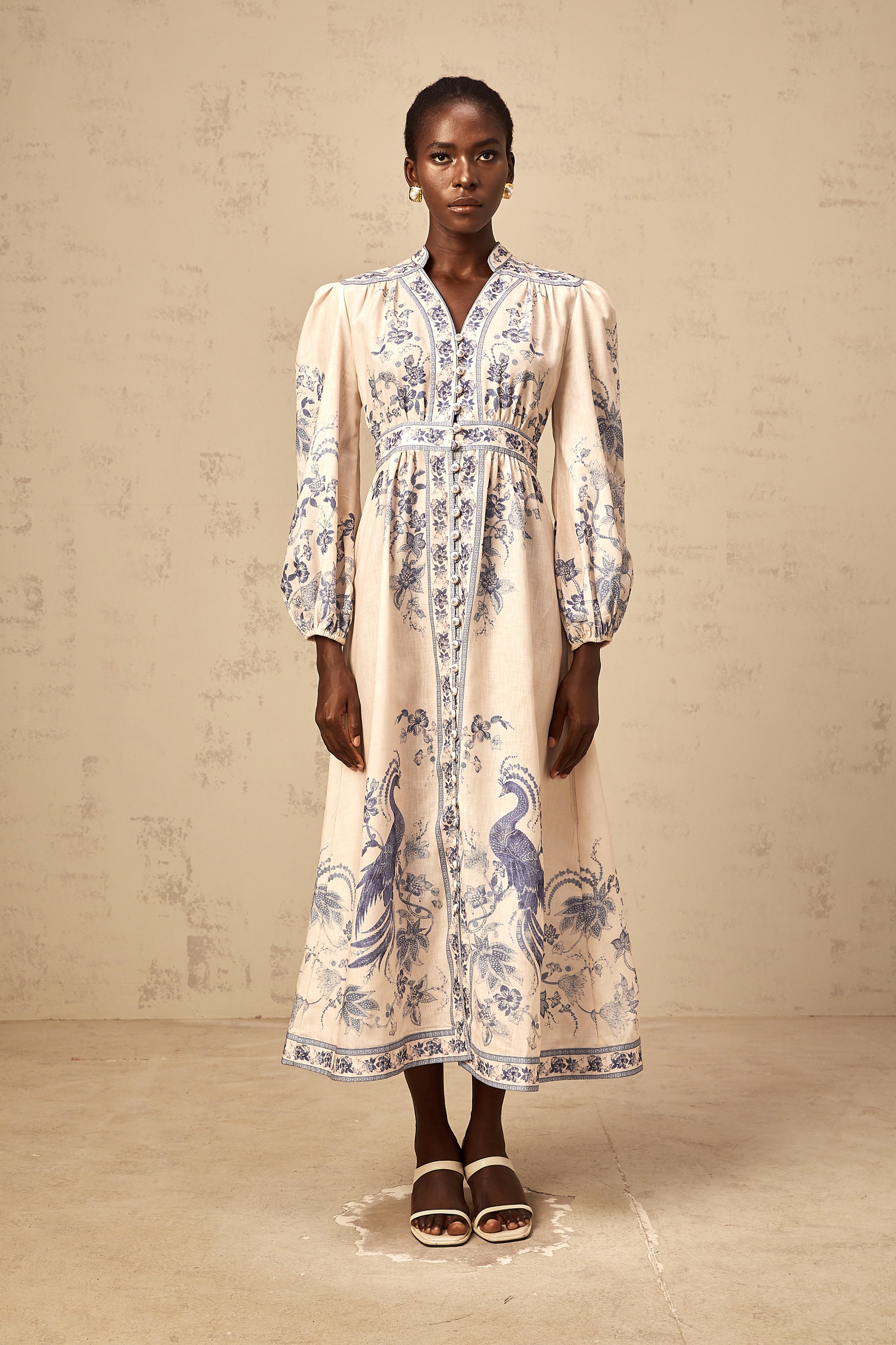Yseut neutrals totemic-print midi dress