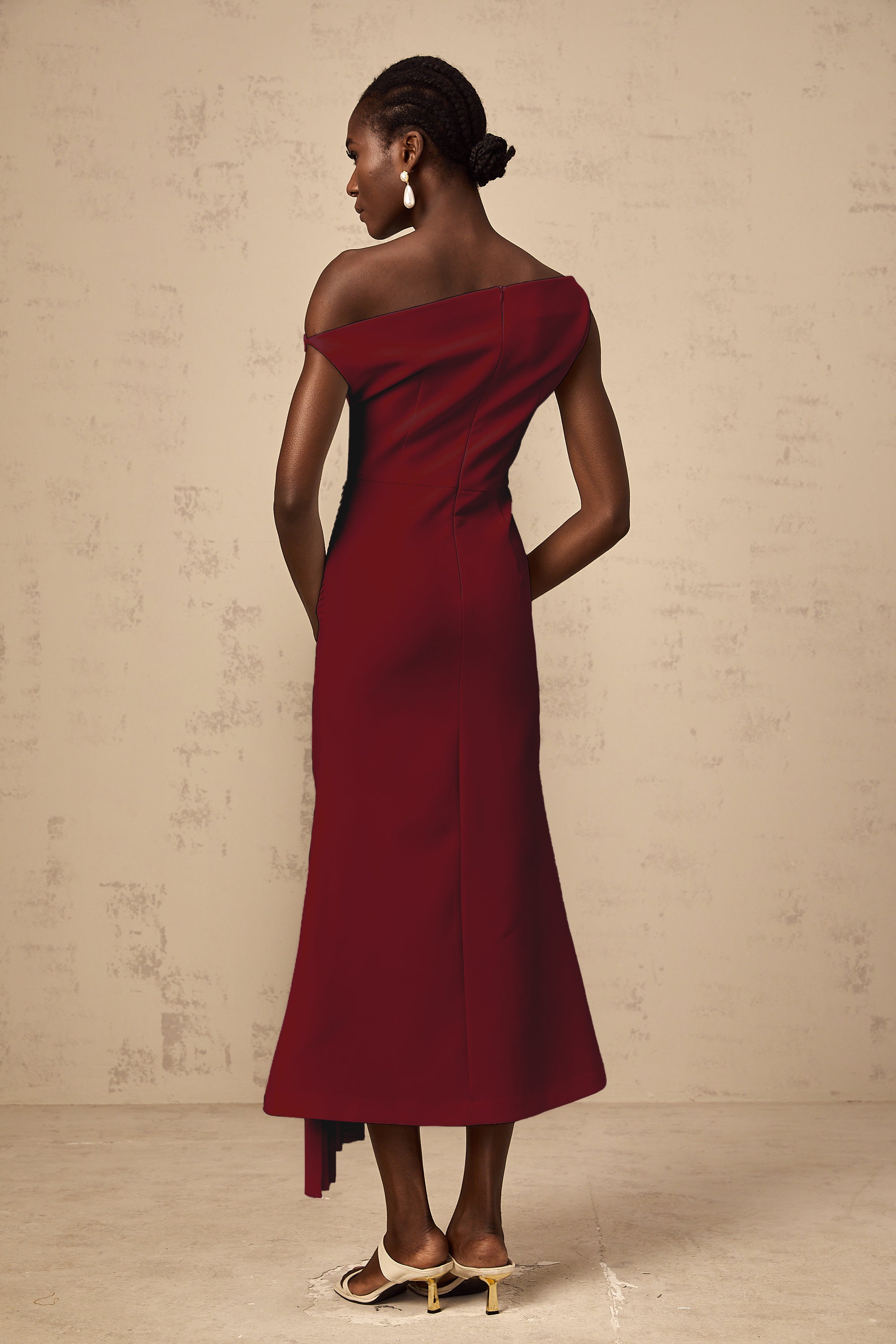 Laurine asymmetrical draped midi dress in Burgundy