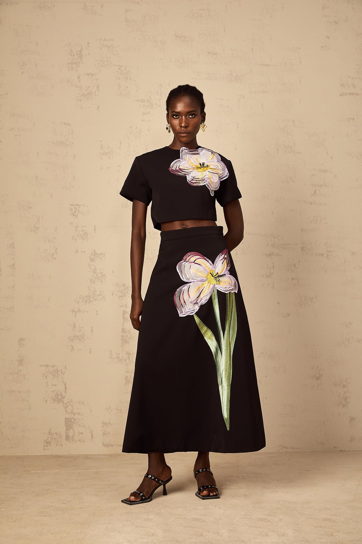 Irène Black Sequin Floral Embroidered Matching Set